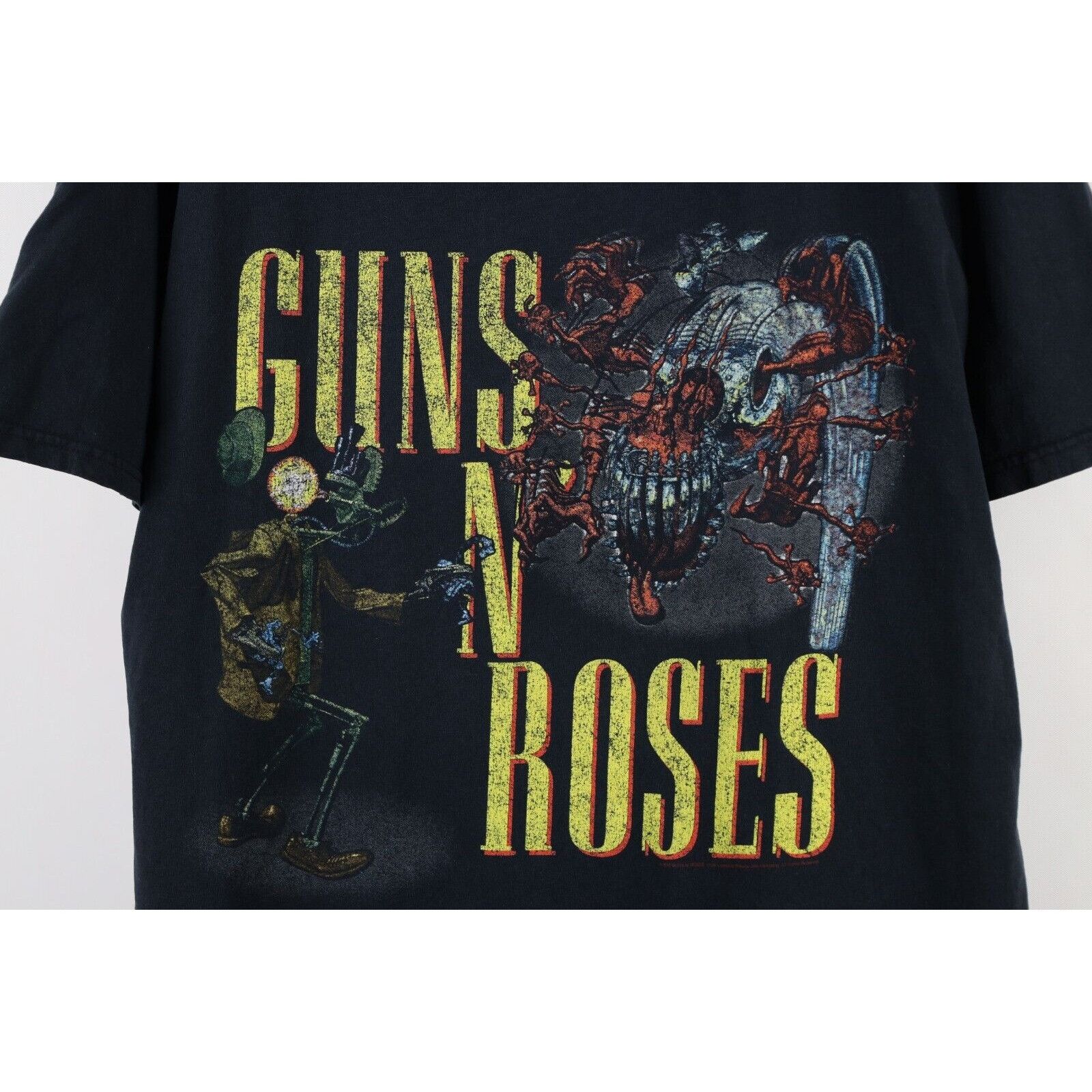 Vintage Vintage Y2K 2006 Faded Retro Guns N Roses Band T-Shirt Size US XL / EU 56 / 4 - 4 Thumbnail