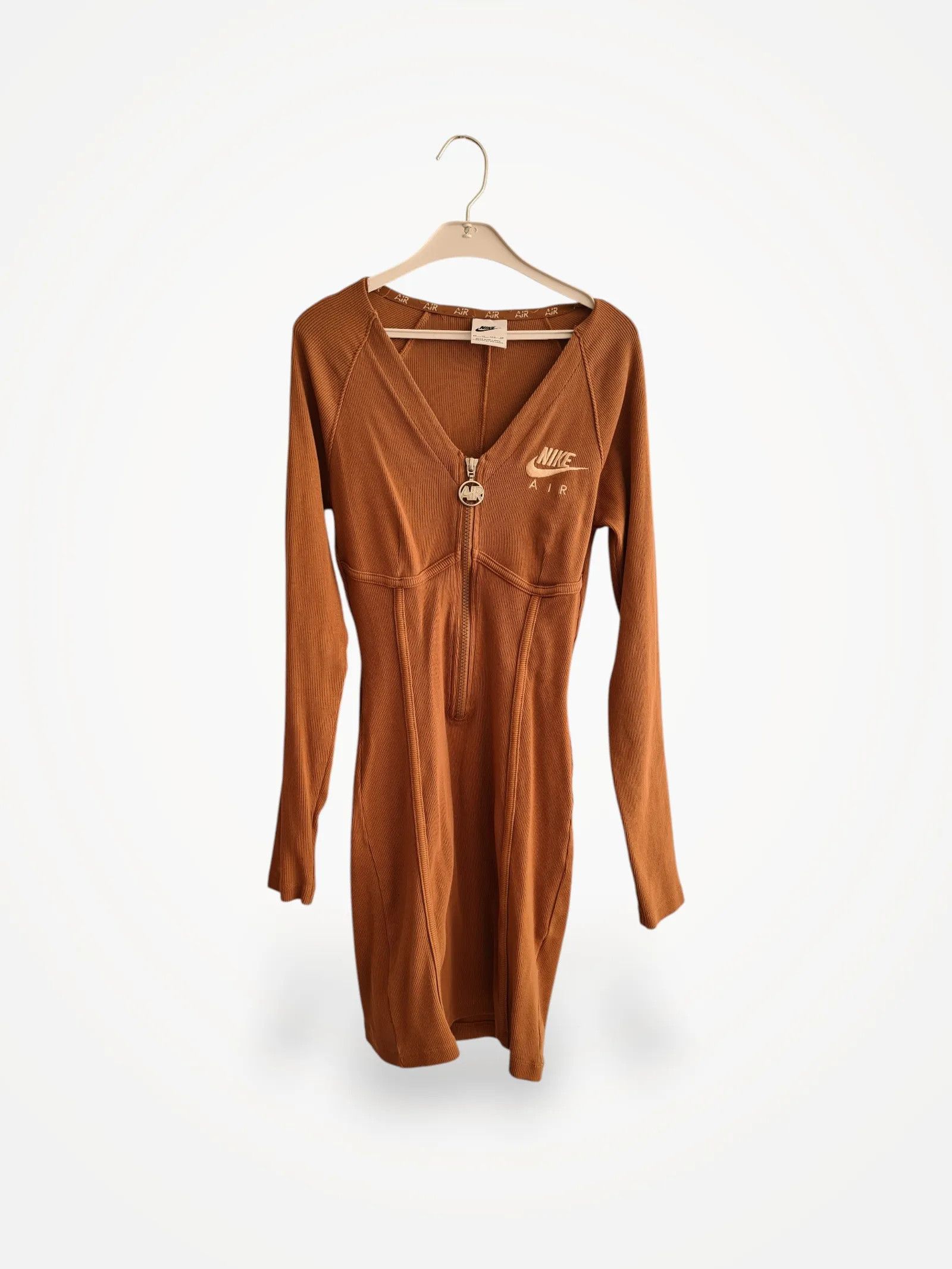 Nike Nike Dress Size XS / US 0-2 / IT 36-38 - 1 Thumbnail