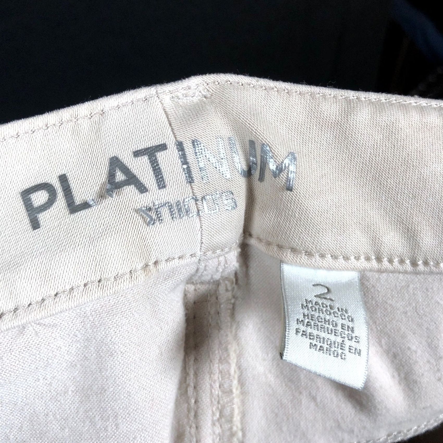 Vintage Chicos Womens Pants Tan Platinum High Rise Straight Leg Stretch 2 (L) Pants Women Regular 34 In Inseam 29.5 in Wide Leg? Size 36" / US 14 / IT 50 - 4 Thumbnail