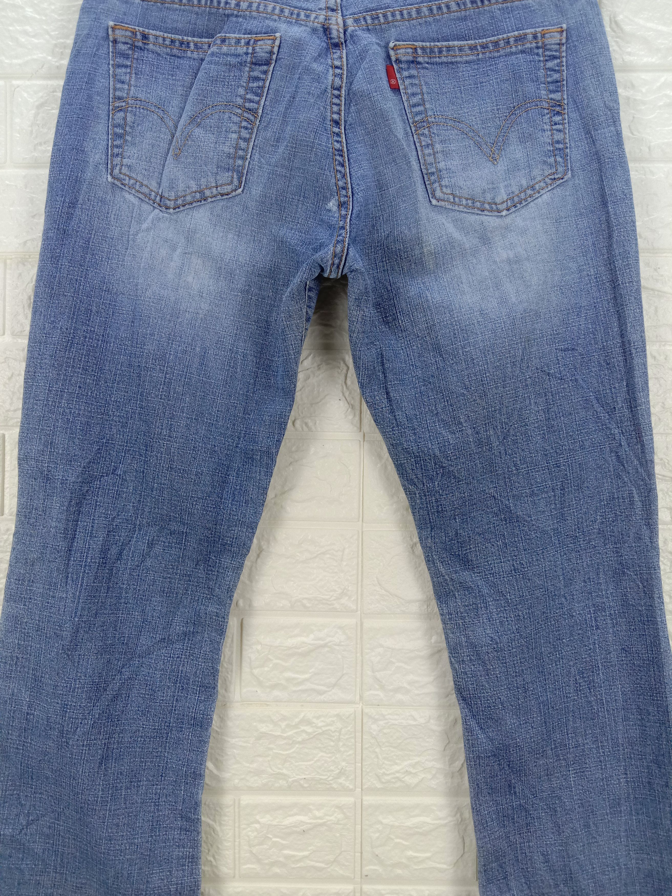 Levi's Vintage Levi's 518 Flare Jeans Superlow Stretch Denim Size 32" / US 10 / IT 46 - 7 Thumbnail