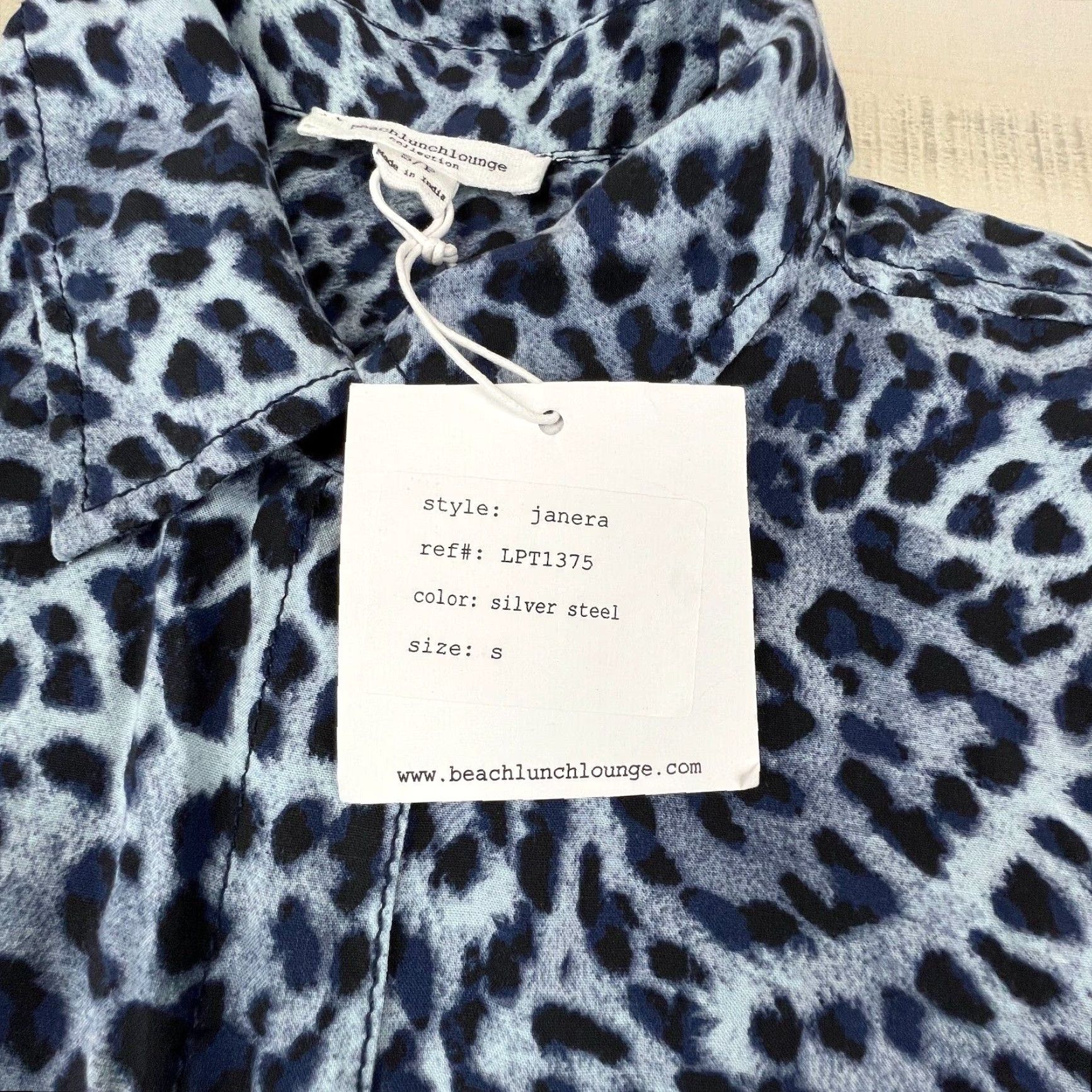 Vintage VINTAGE Beach Lunch Lounge Womens Top Small Blue Leopard Sleeveless Button Up Shirt New Size S / US 4 / IT 40 - 4 Thumbnail
