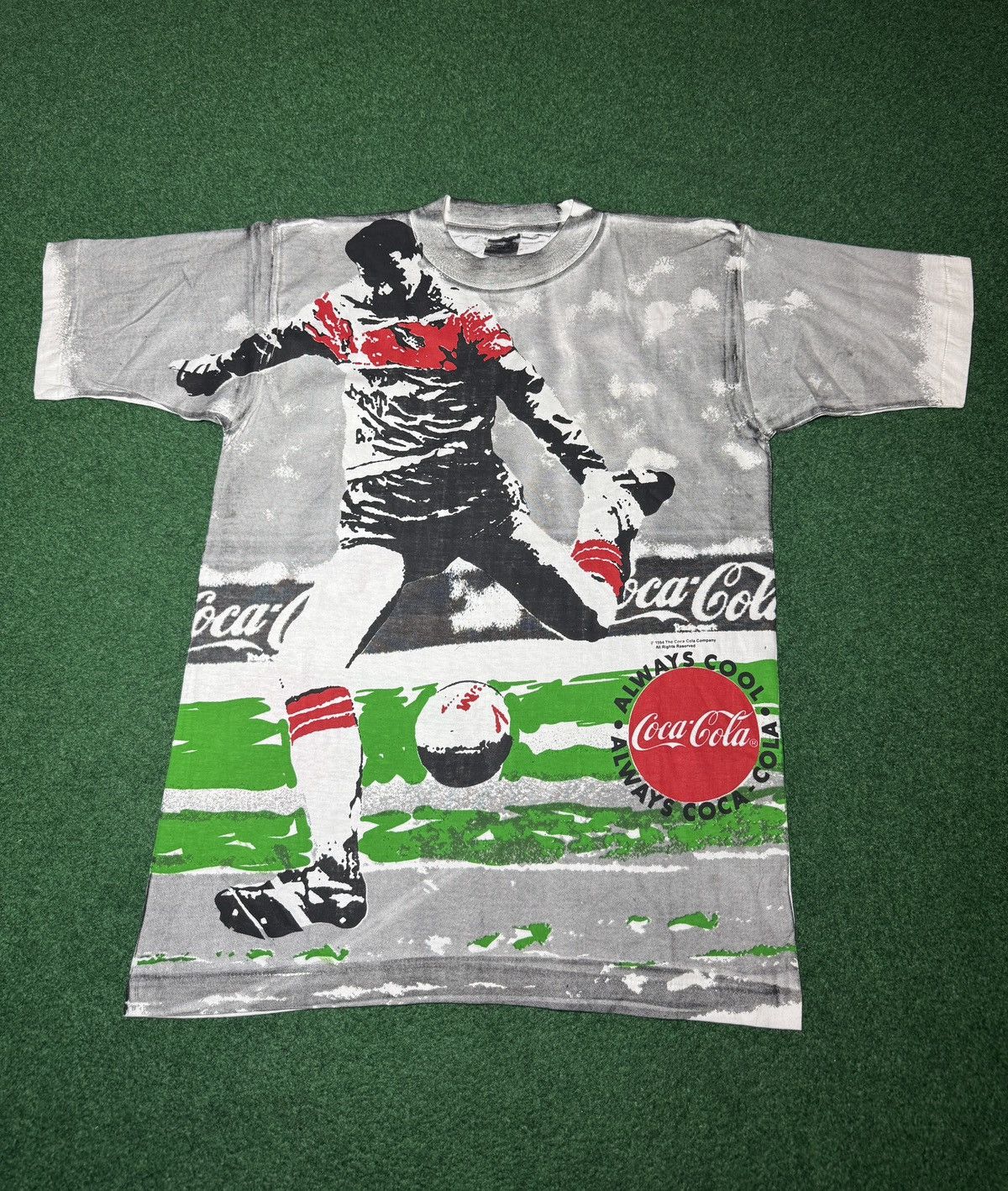 Coca Cola Coca Cola World Cup 1994 Coke RARE AOP Mosquito Head T Shirt Size US M / EU 48-50 / 2 - 1 Thumbnail