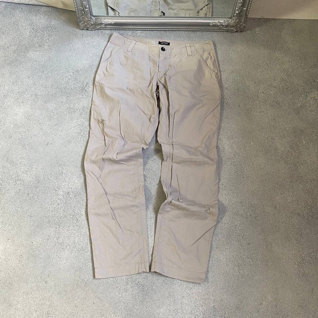 Arc'teryx VINTAGE ARCTERYX PANTS Size US 30 / EU 46 - 1 Thumbnail
