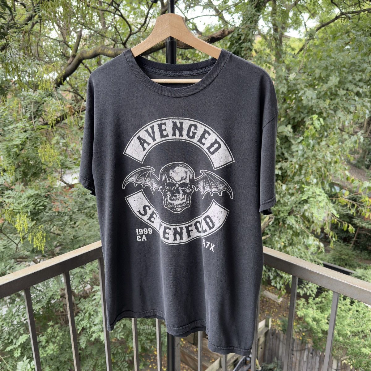 Band Tees Avenged Sevenfold Band Shirt Thrashed Faded ERD Grunge Size US L / EU 52-54 / 3 - 1 Thumbnail