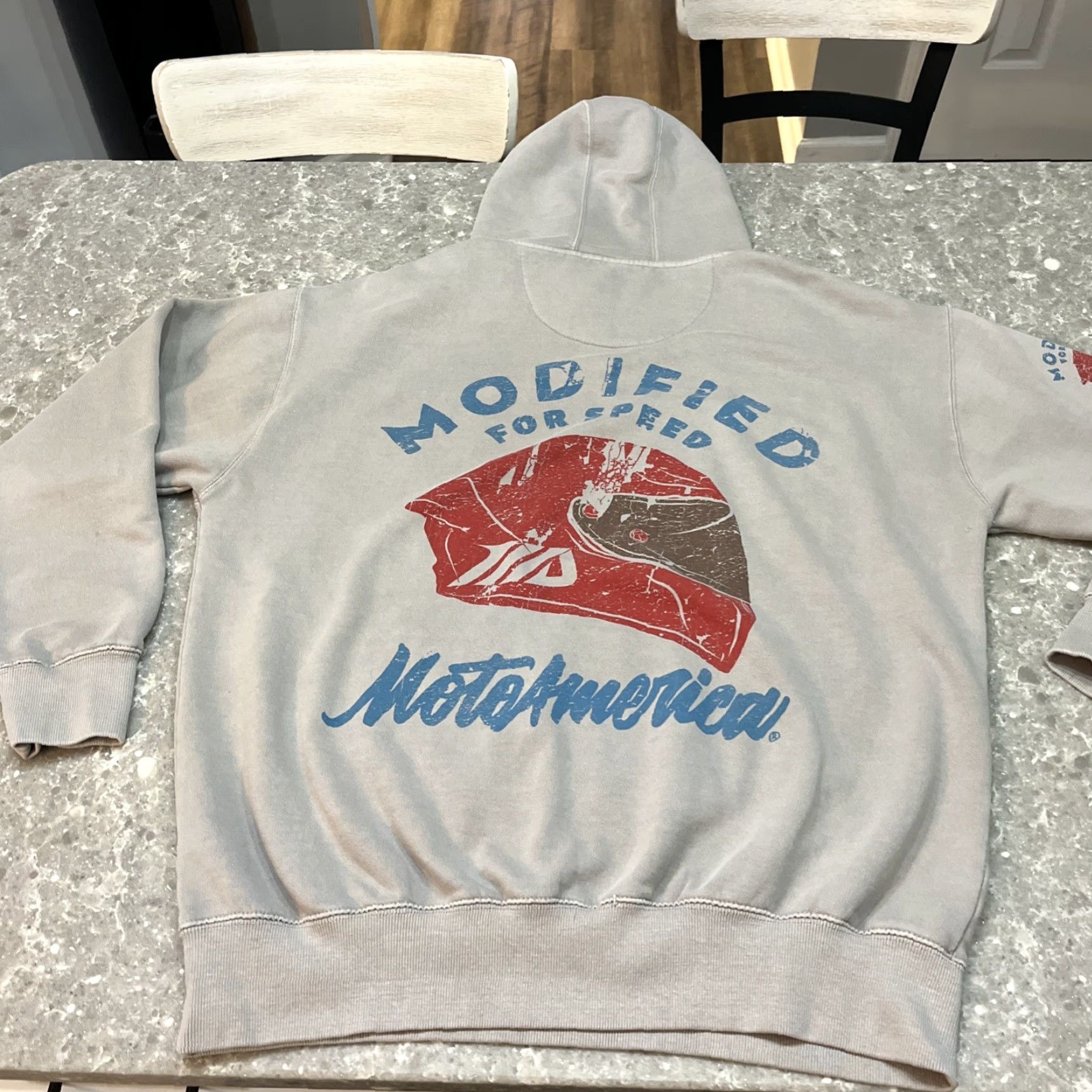 Logo 7 MotoAmerica Mens Hoodie XL Gray Fleece Logo Graphic Pocketed Pullover Hoodie Size US XL / EU 56 / 4 - 7 Thumbnail