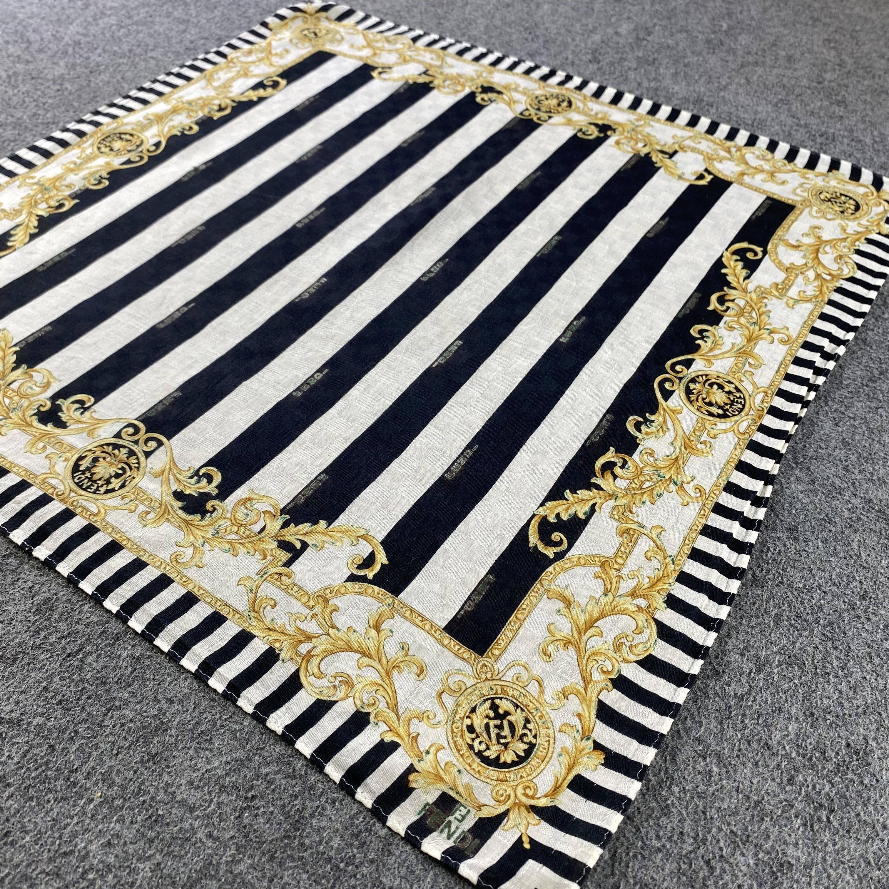 Vintage Fendi Handkerchief/Neckerchief/Bandana HC665 Size ONE SIZE - 2 Thumbnail