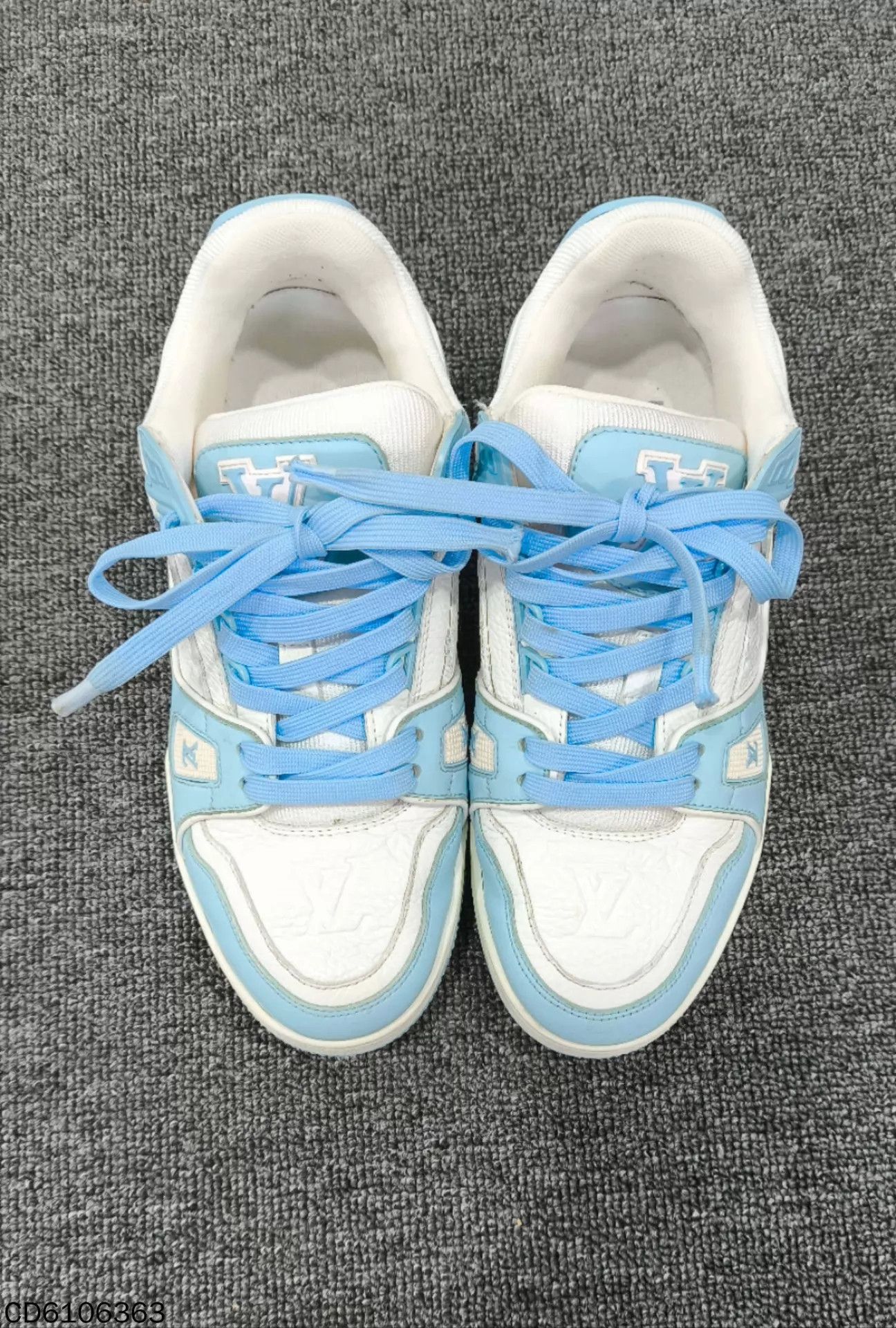 Louis Vuitton LV Sky Blue Trainer 38 Size US 7.5 / IT 37.5 - 2 Thumbnail