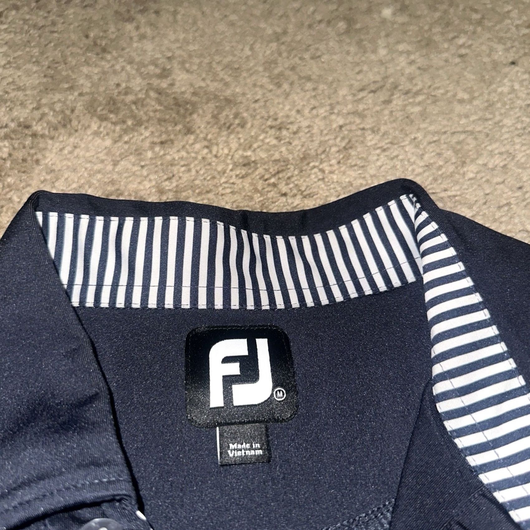 Footjoy Footjoy Golf Polo Shirt Mens Medium Breathable Performance Collared Short Sleeve Blue Logo Embroidered Athletic Golf Shirt Size US M / EU 48-50 / 2 - 3 Thumbnail