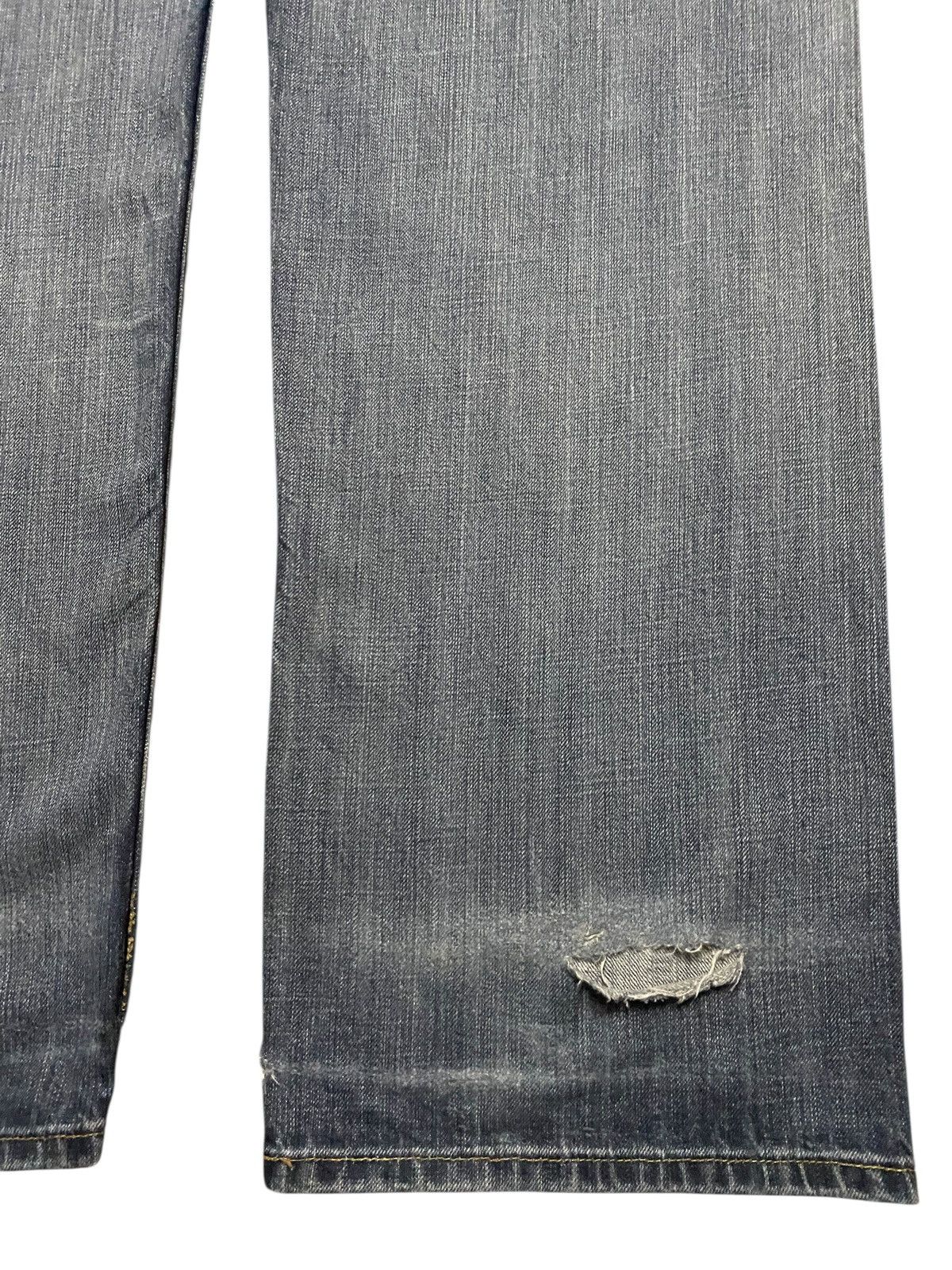 Japanese Brand Vintage Japanese Brand Stone Wash Distressed Baggy Jeans Size US 37 - 10 Thumbnail