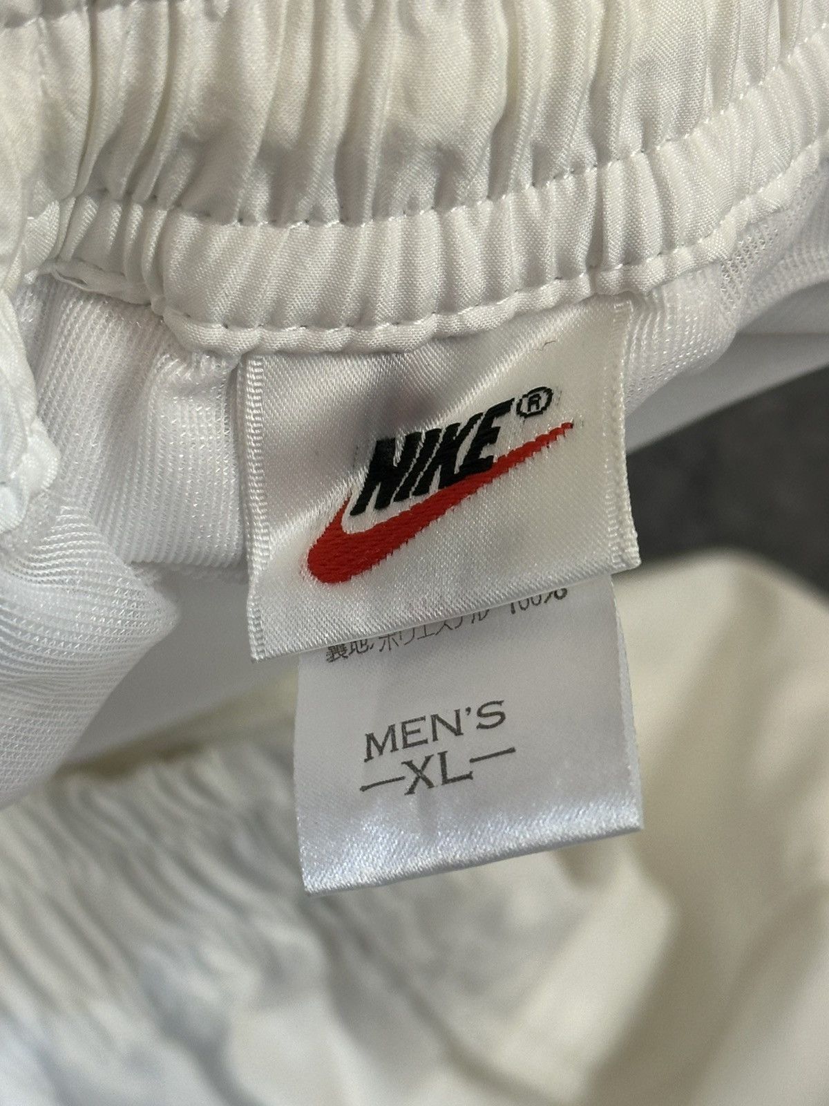 Nike Nike Court Heritage men's tennis trousers. Size US 30 / EU 46 - 12 Thumbnail