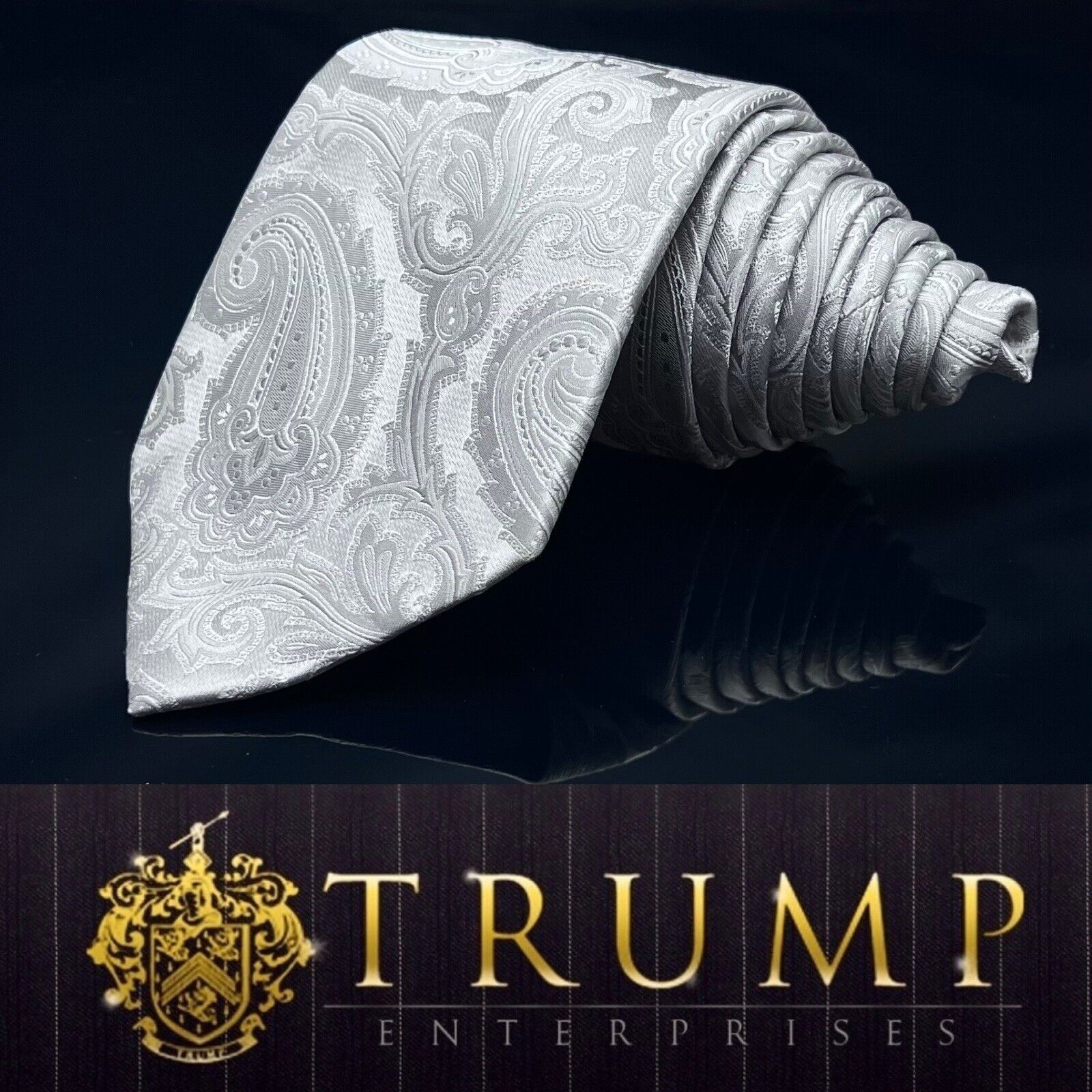Donald Trump DONALD J TRUMP MEN'S TIE SILVER/PAISLEY Width 4” Length: 58. Size ONE SIZE - 1 Thumbnail