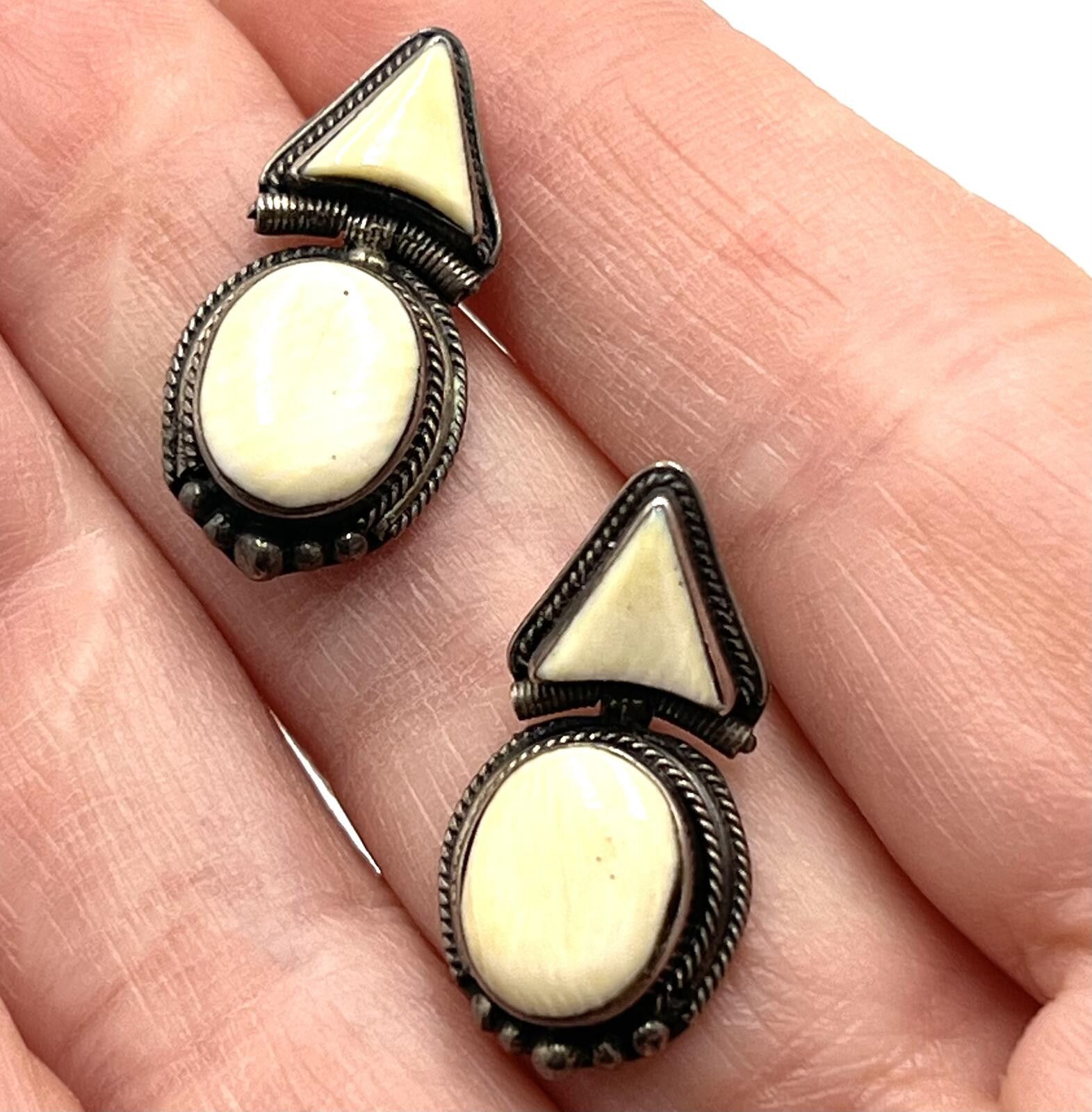 Other Vintage Sterling Silver Native Style Hinged Drop Earrings Size ONE SIZE - 3 Thumbnail