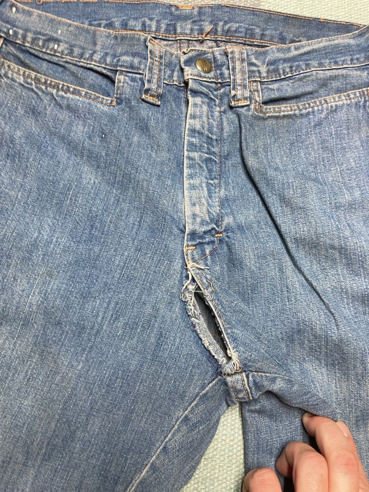 Vintage 1970s denim bell bottom jeans flare wide distressed 28x33 Size 28" / US 6 / IT 42 - 8 Thumbnail