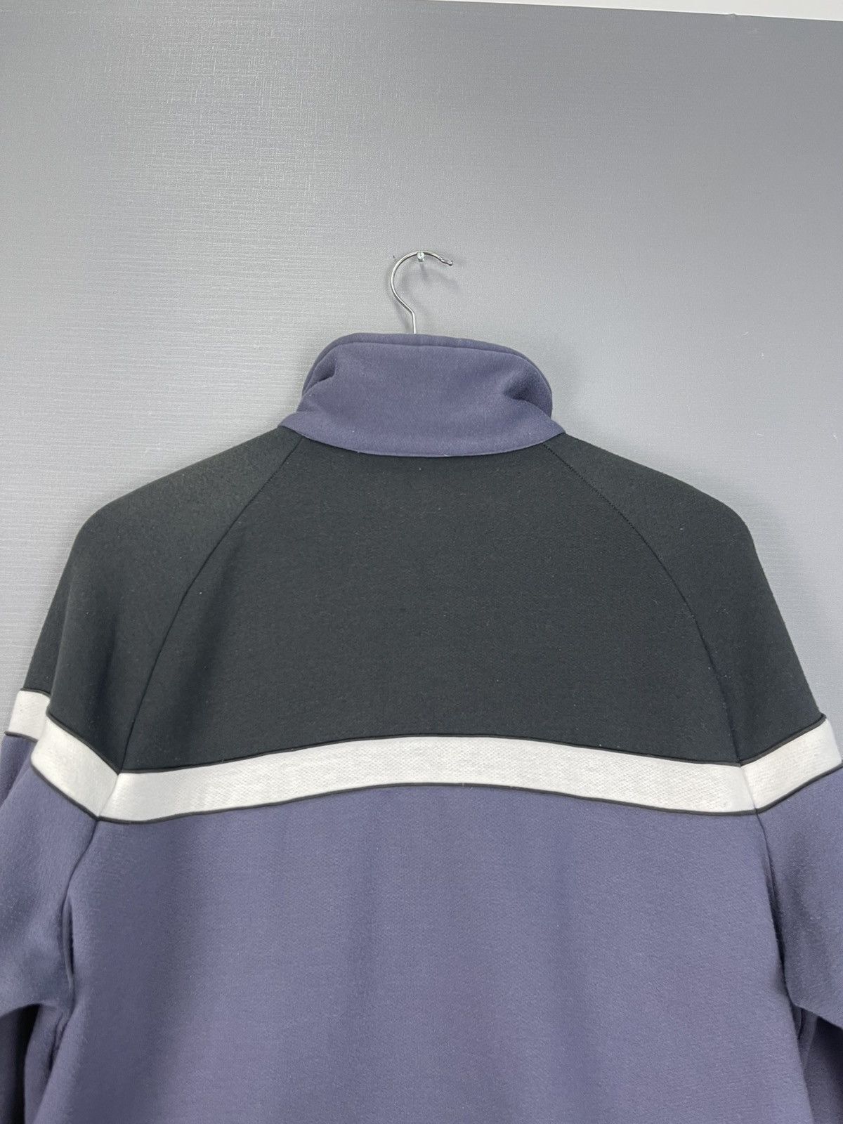 Nike Vintage 80s Nike Sweater Size US L / EU 52-54 / 3 - 10 Thumbnail