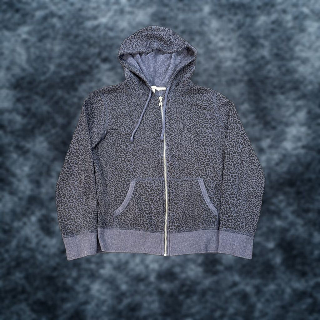 Victoria's Secret Victoria’s Secret Hoodie Womens Medium Blue Cheetah Full Zip Fleece Y2K Oversized Crew Neck Activewear Winter Size M / US 6-8 / IT 42-44 - 1 Thumbnail