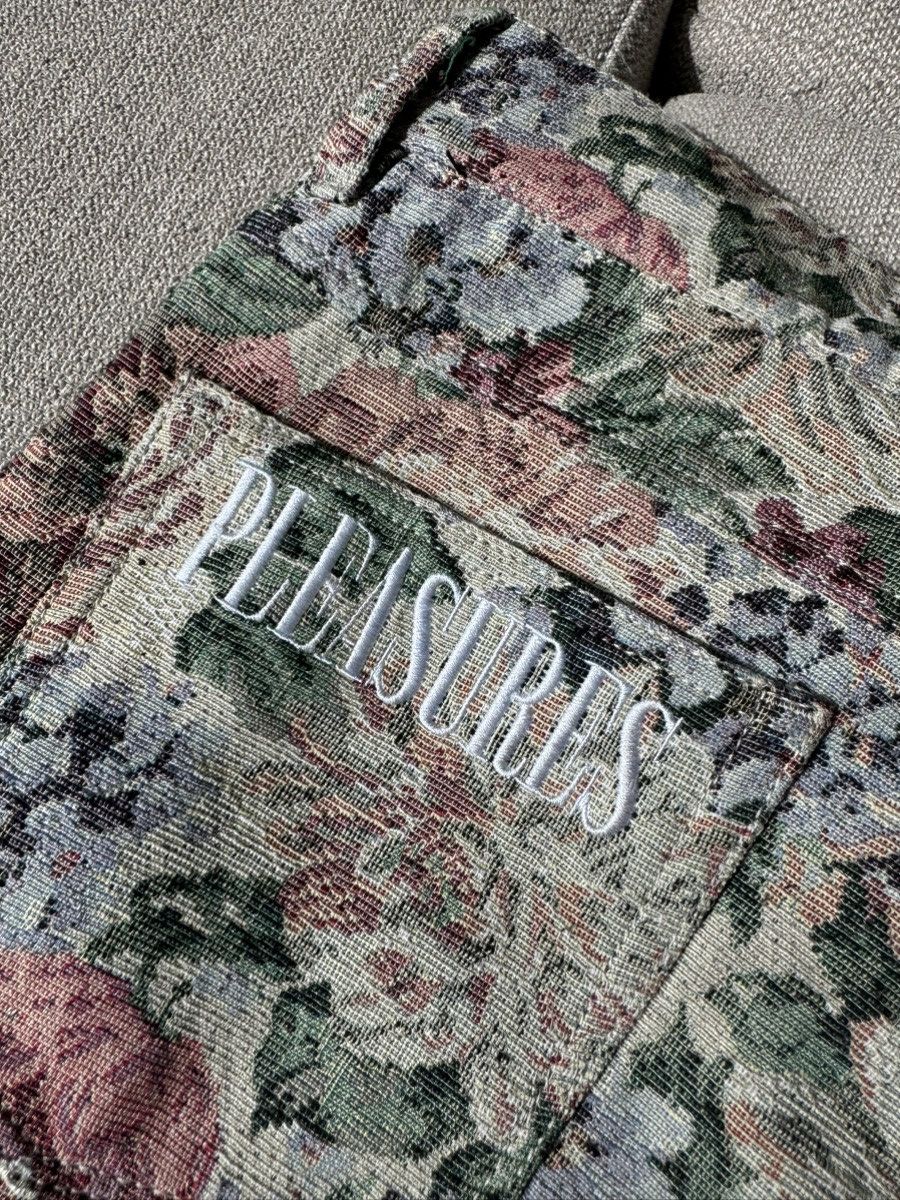 Pleasures Pleasures Floral Pants Size US 32 / EU 48 - 4 Thumbnail
