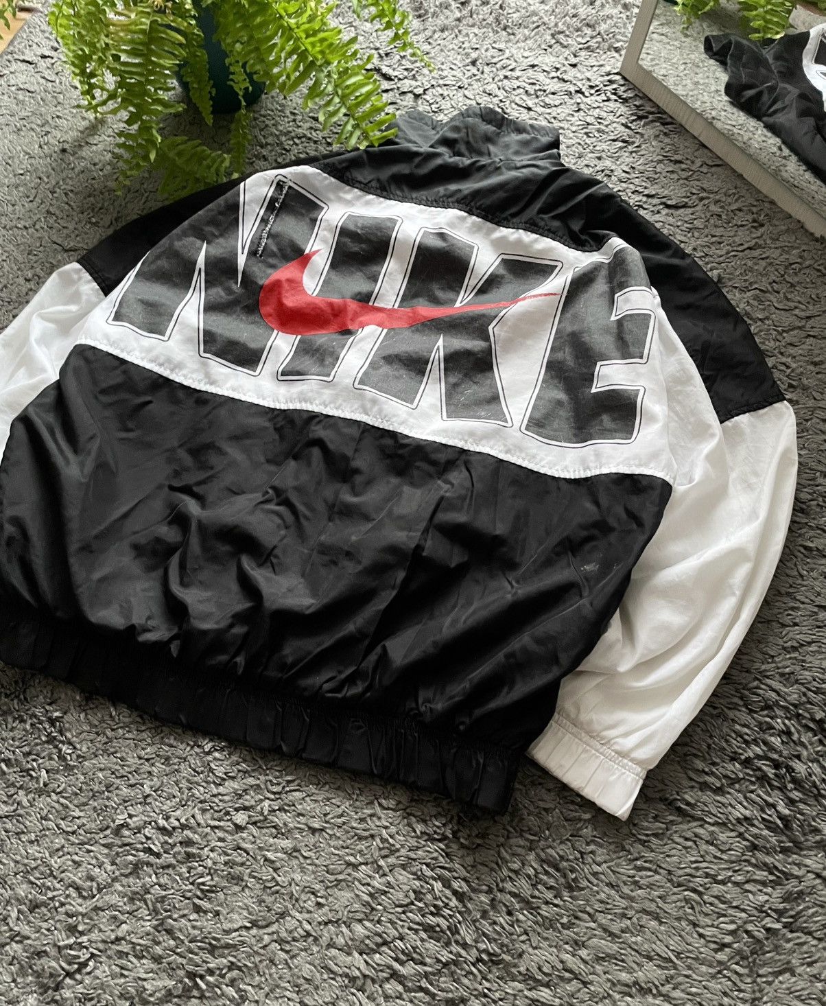 Nike × Vintage 90s Nike Vintage Light Jacket Streetwear Big Logo Swoosh Y2k Size US S / EU 44-46 / 1 - 7 Thumbnail