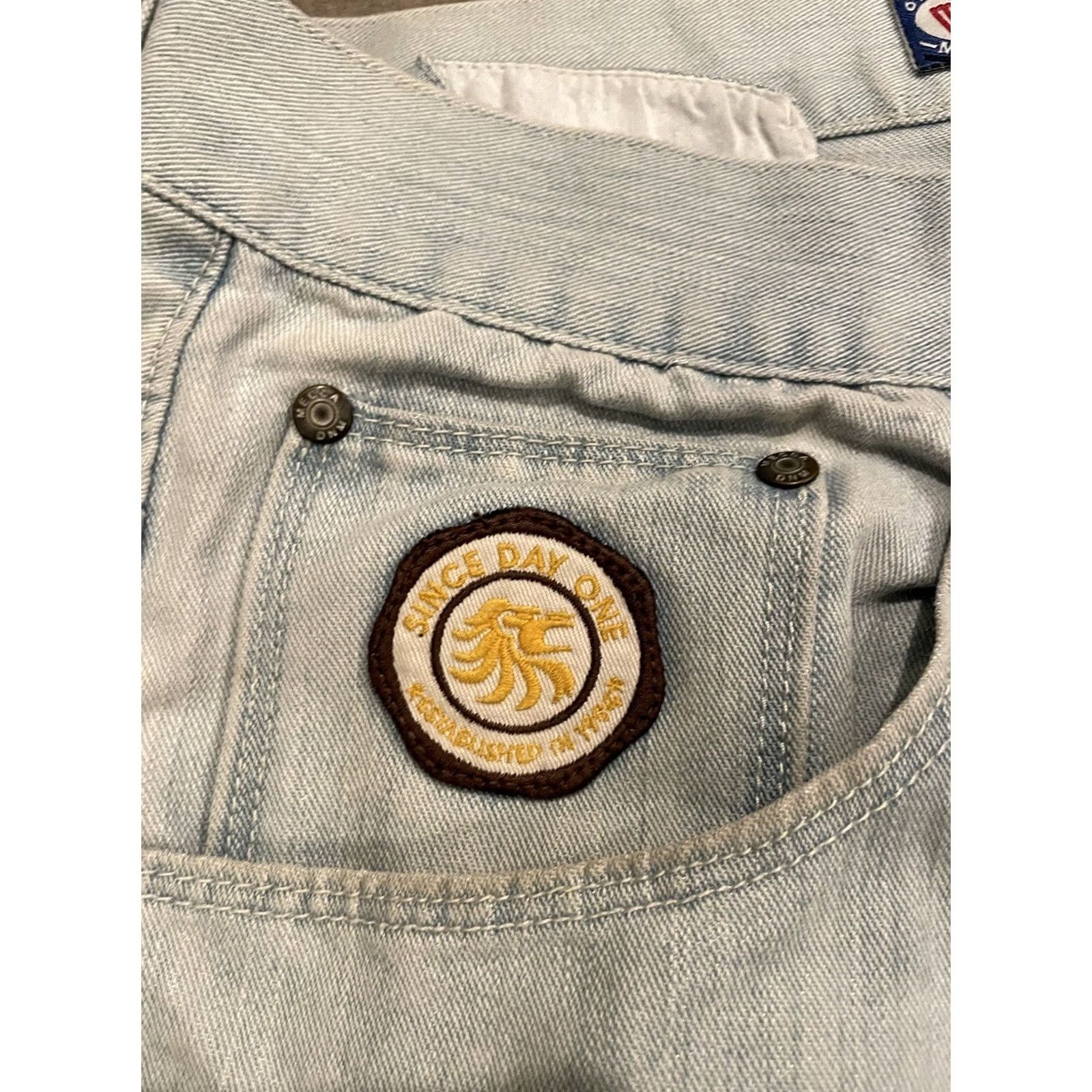 Vintage VINTAGE Mecca Jeans Men 34x32 Jeans 5-Pocket Denim Light Blue Baggy Wide Leg Y2K Hip Hop Grunge Goth Metal Tattoo USA Size US 34 / EU 50 - 6 Thumbnail