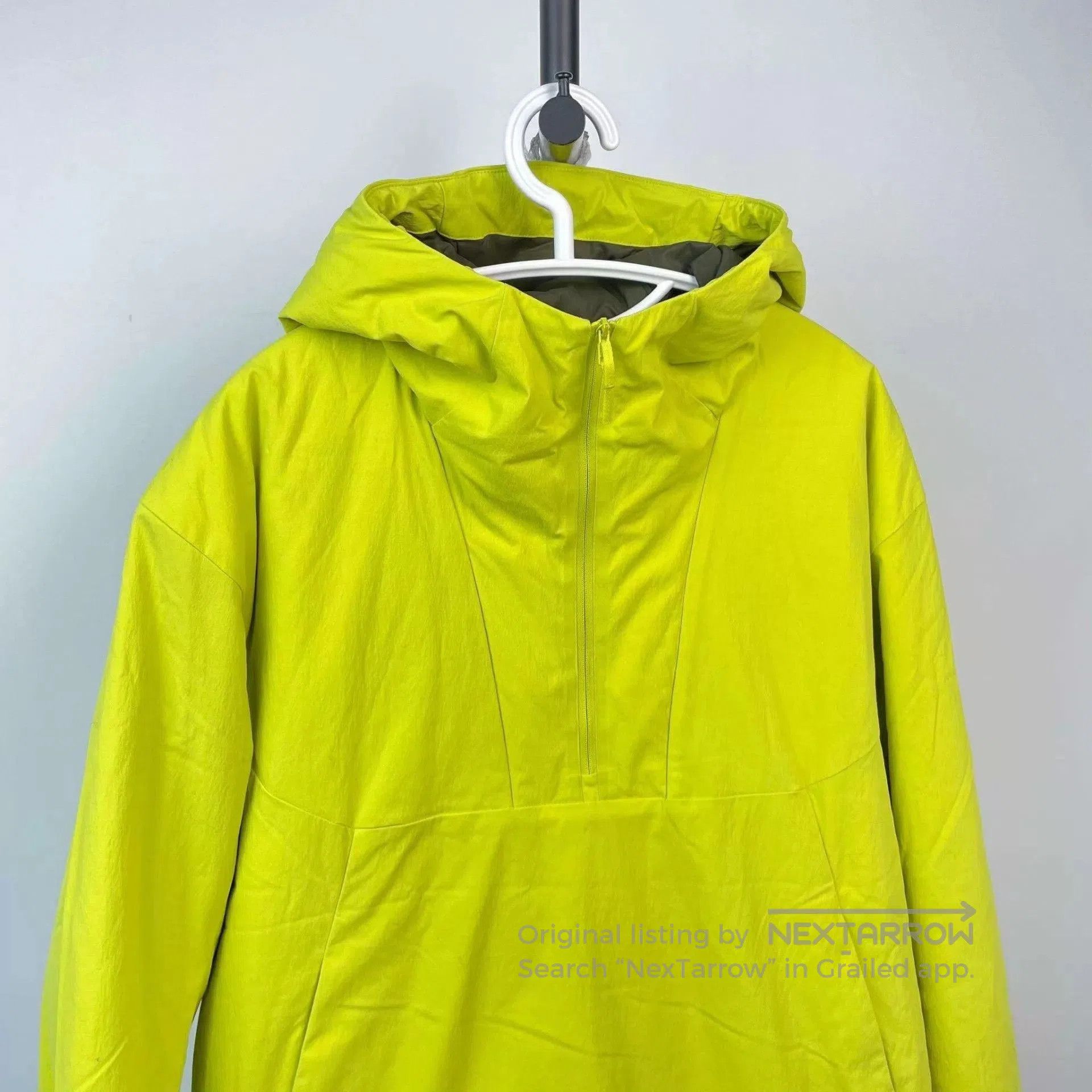 Arc'teryx Yellow Hooded Light Jacket Size M. Size US M / EU 48-50 / 2 - 9 Thumbnail