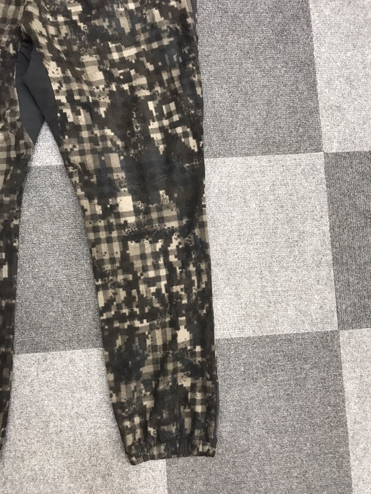 Adidas × White Mountaineering White Mountaineering X adidas Hybrid Track Pant Size US 32 / EU 48 - 19 Thumbnail