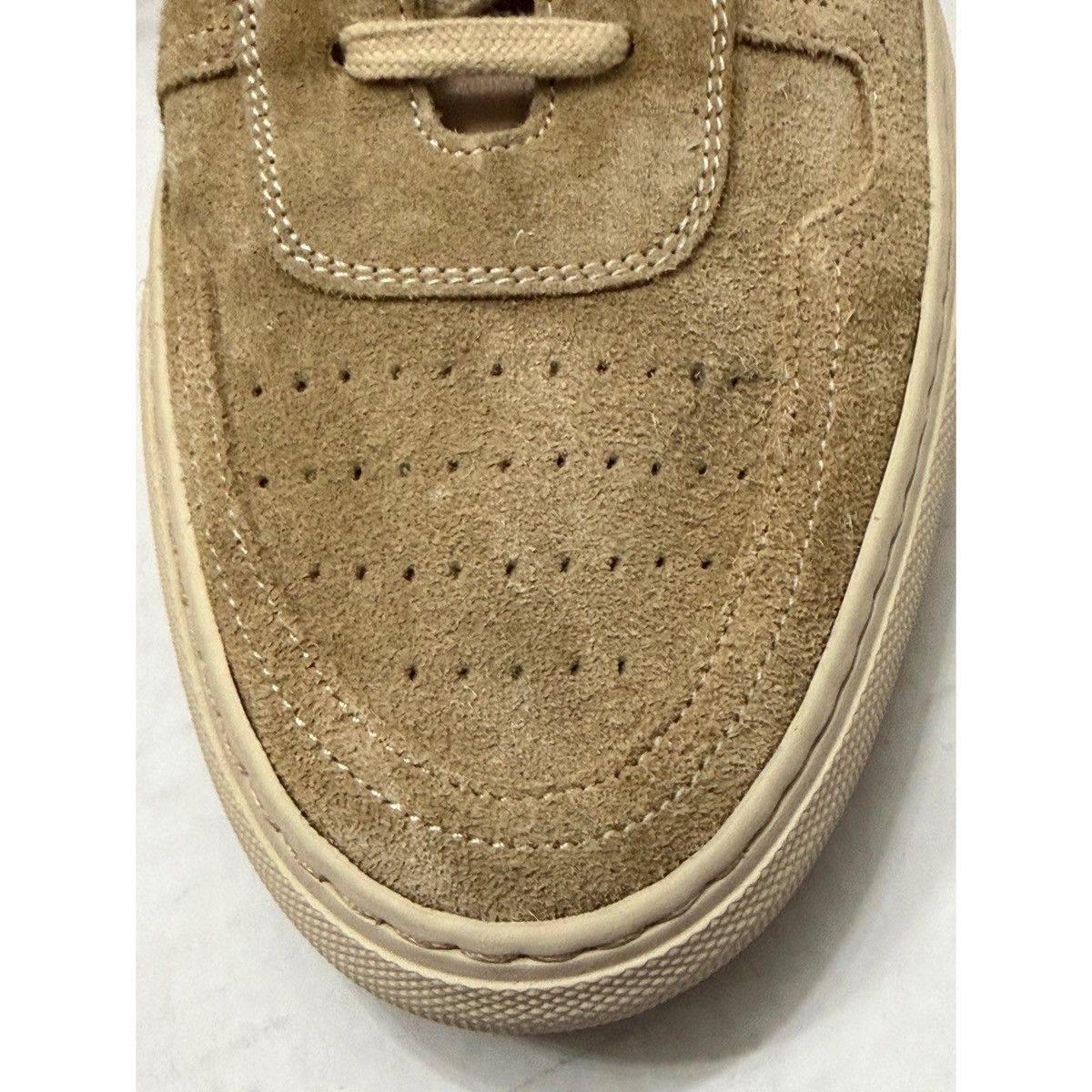 Common Projects COMMON PROJECTS TAN BBALL HIGH SUEDE SNEAKERS Size US 10 / EU 43 - 6 Thumbnail
