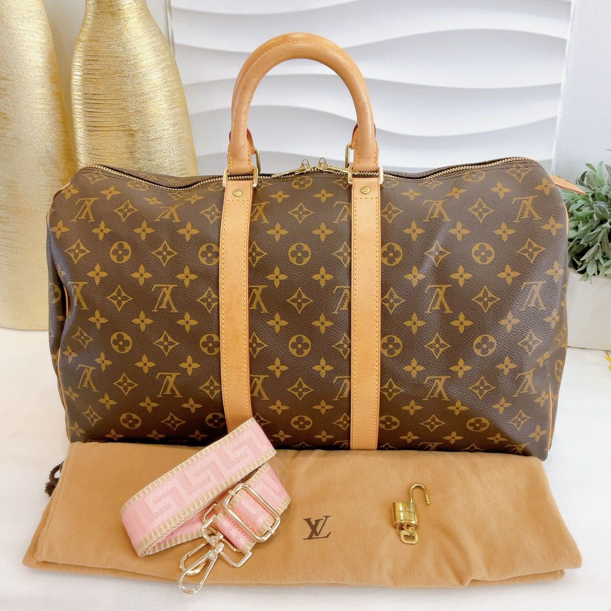 Authentic Louis Vuitton Monogram Sac Souple 55 Boston Bag M41622