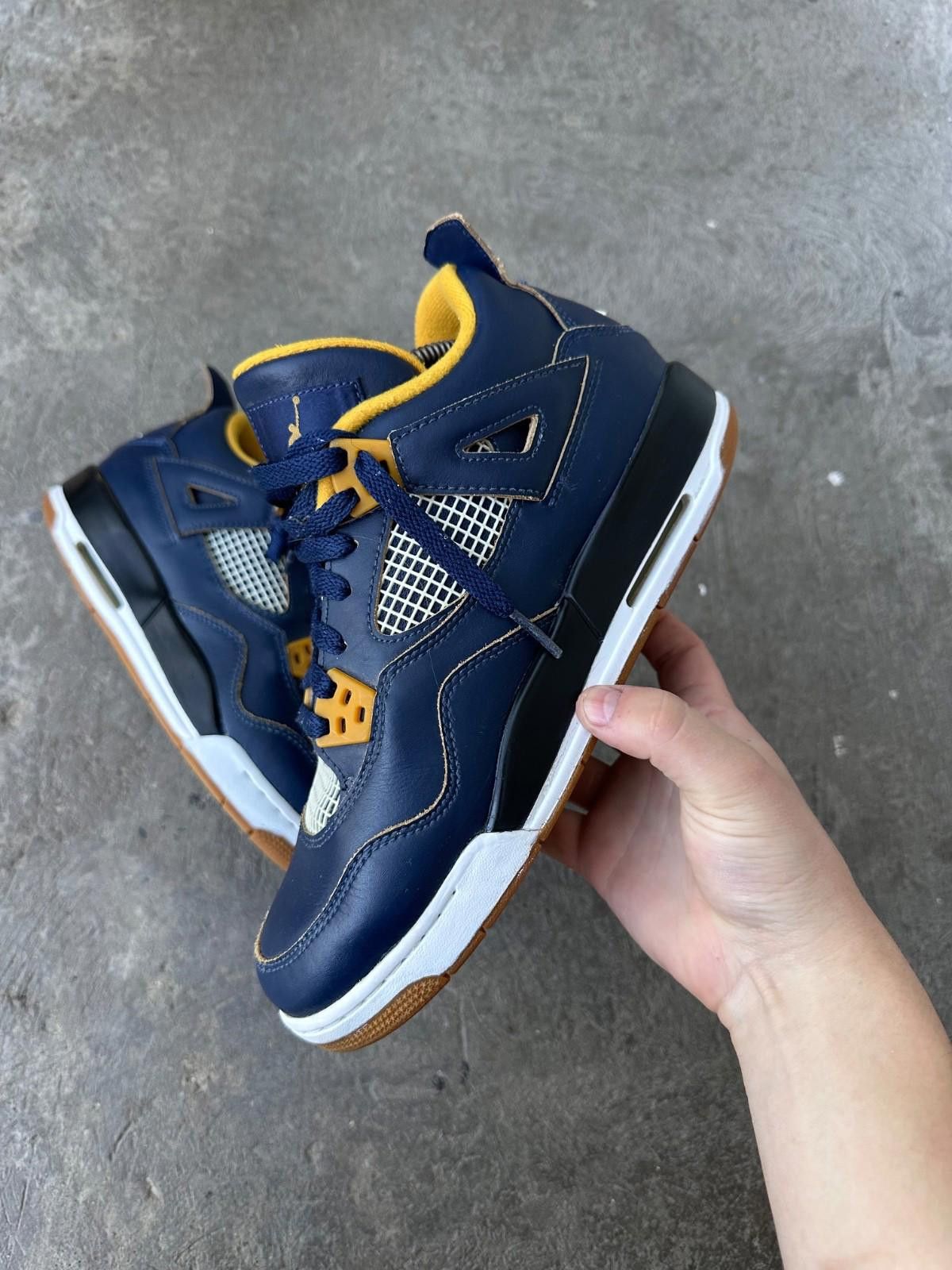 Jordan Brand Air Jordan 4 Dunk From Above Size 7 Nike Retro Navy Blue Gum Size US 7 / EU 40 - 2 Thumbnail