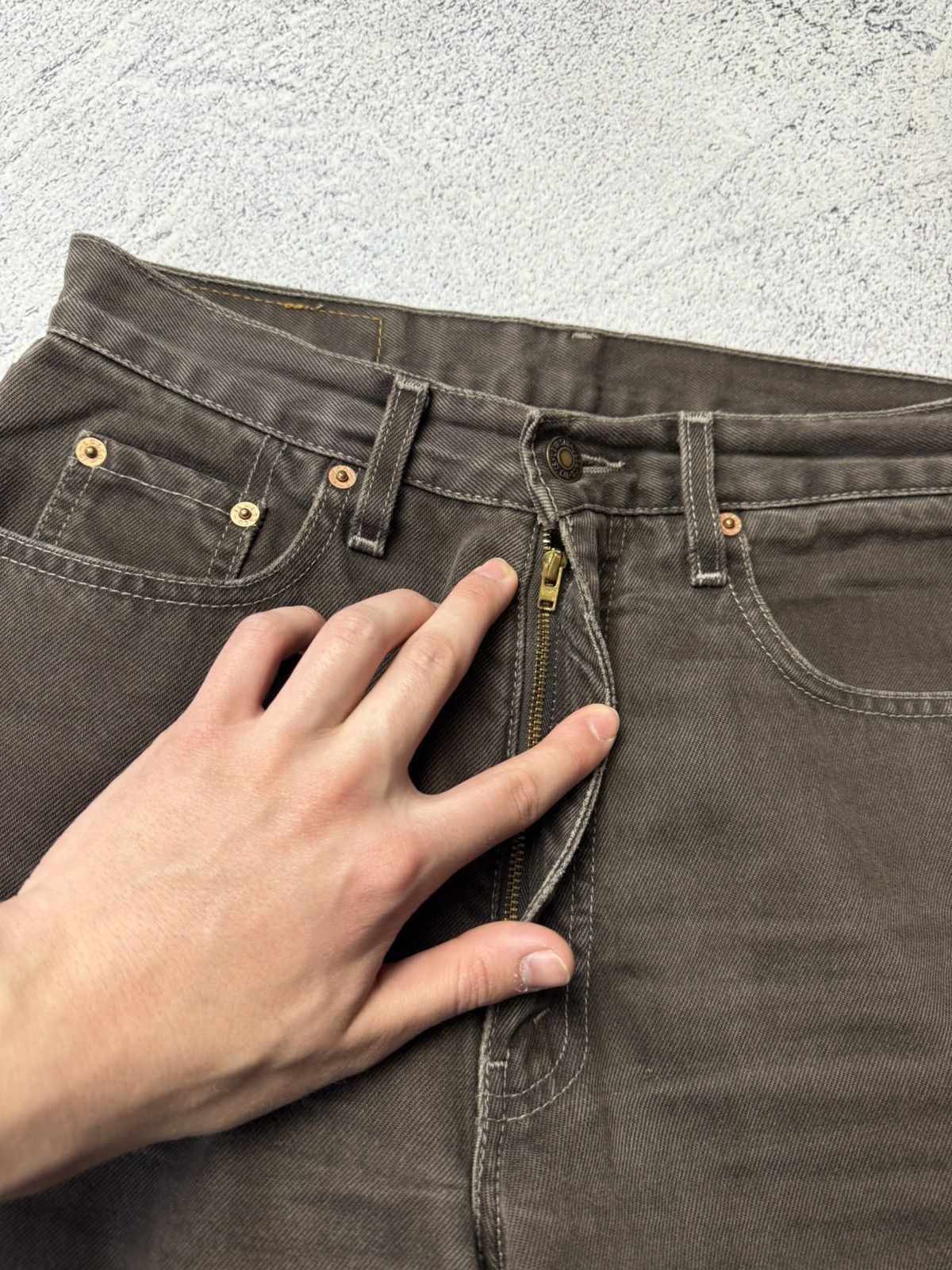 Levi's Vintage Levi's brown pants jeans faded made in USA Size US 30 / EU 46 - 21 Thumbnail