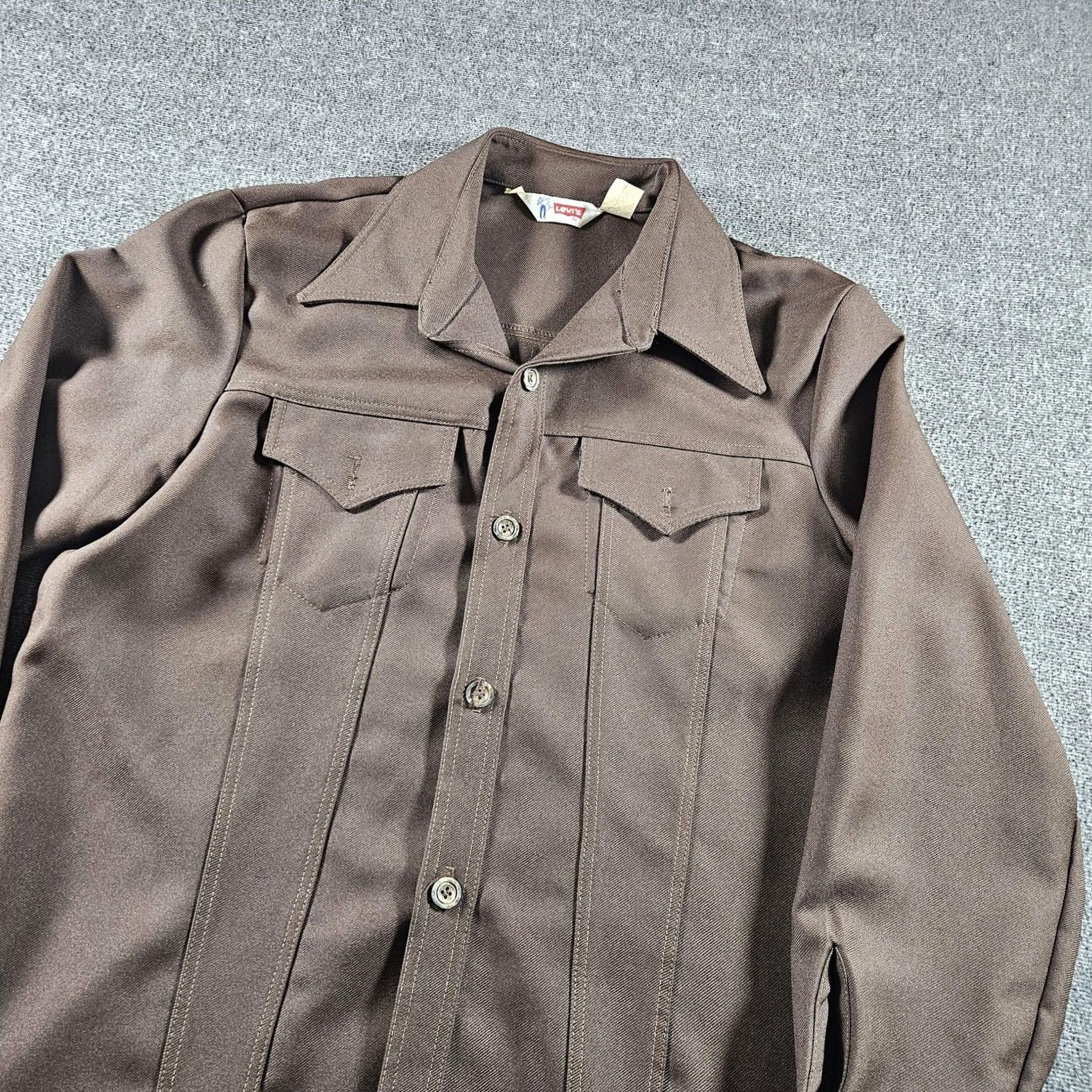 Levi's VINTAGE Levi's Shirt Mens XL Brown Western Textured Polyester Button Up 70s Size US XL / EU 56 / 4 - 2 Thumbnail