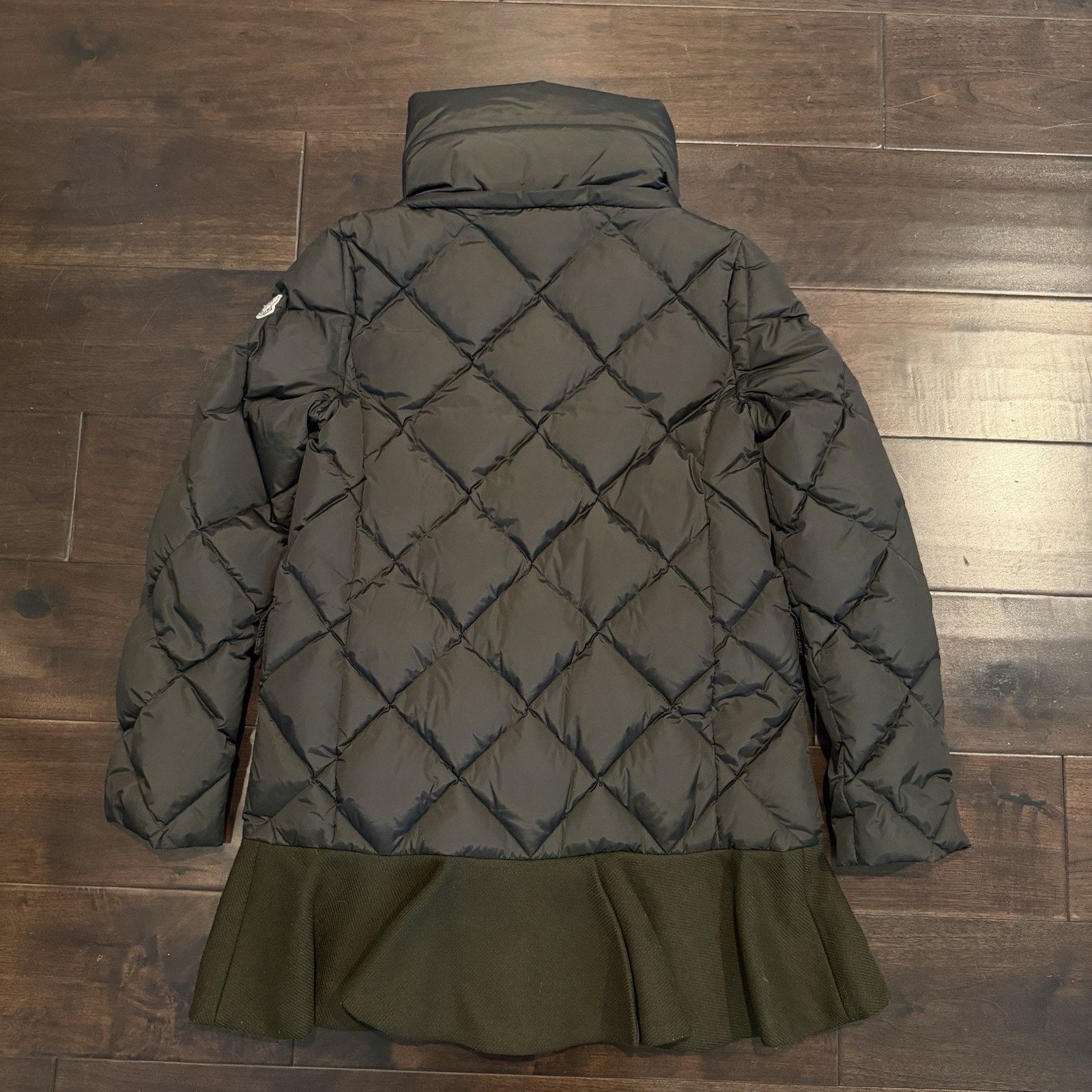 Moncler MONCLER Ladies Coat Vauloge Ruffled Hem Down Size M / US 6-8 / IT 42-44 - 4 Thumbnail