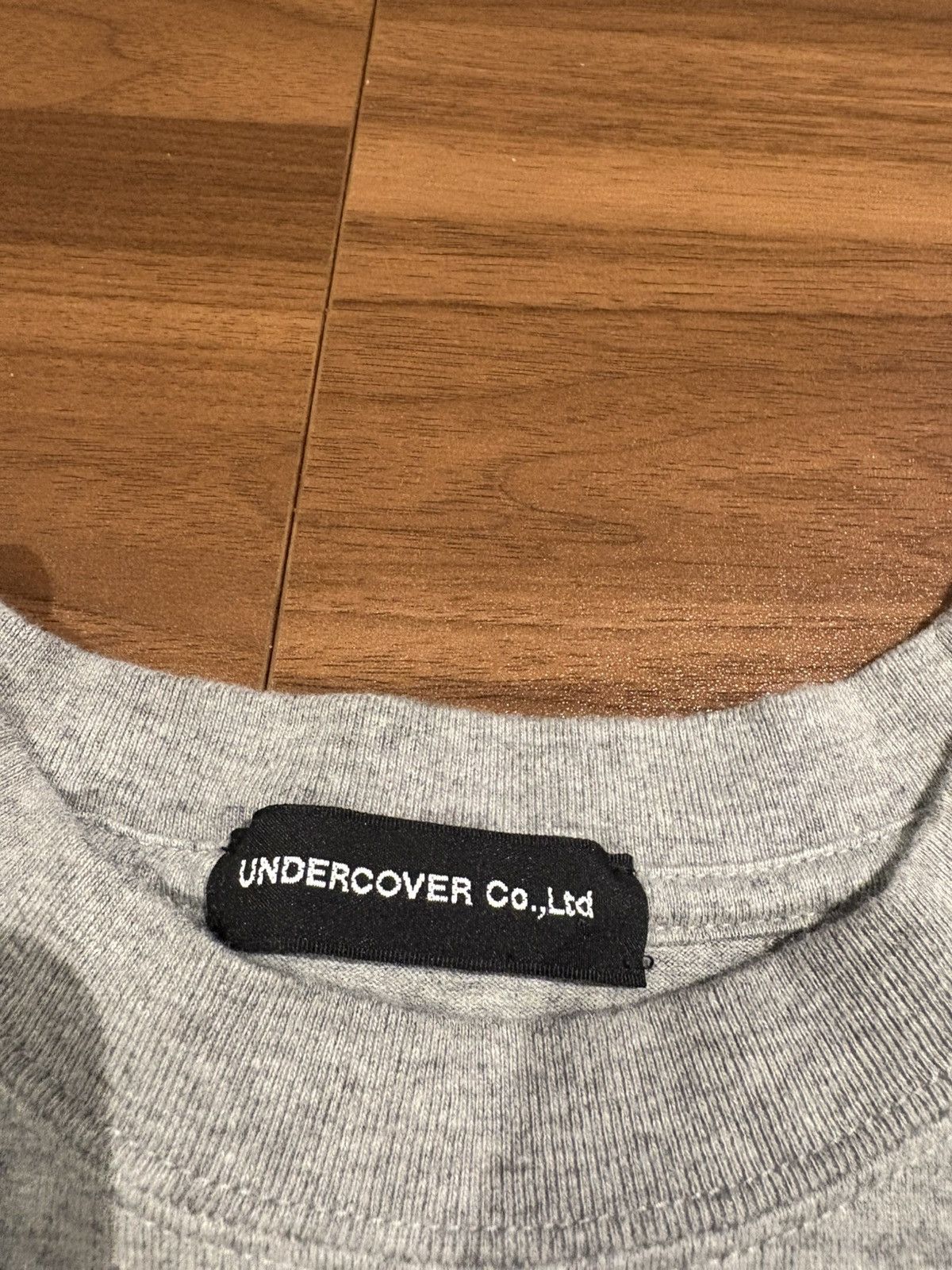 Undercover Undercover x pink floyd dark side of the moon tee size 5 Size US XL / EU 56 / 4 - 3 Thumbnail