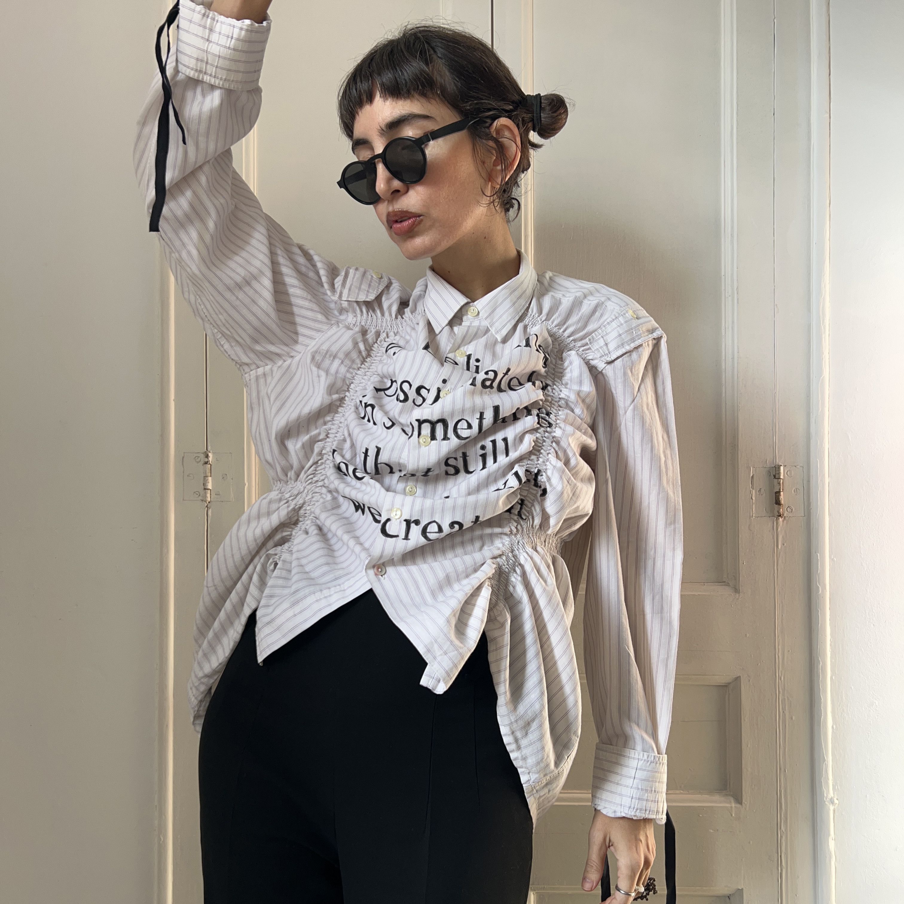 Custommade Upcycled Kafka Quote Button Up Size M / US 6-8 / IT 42-44 - 7 Thumbnail