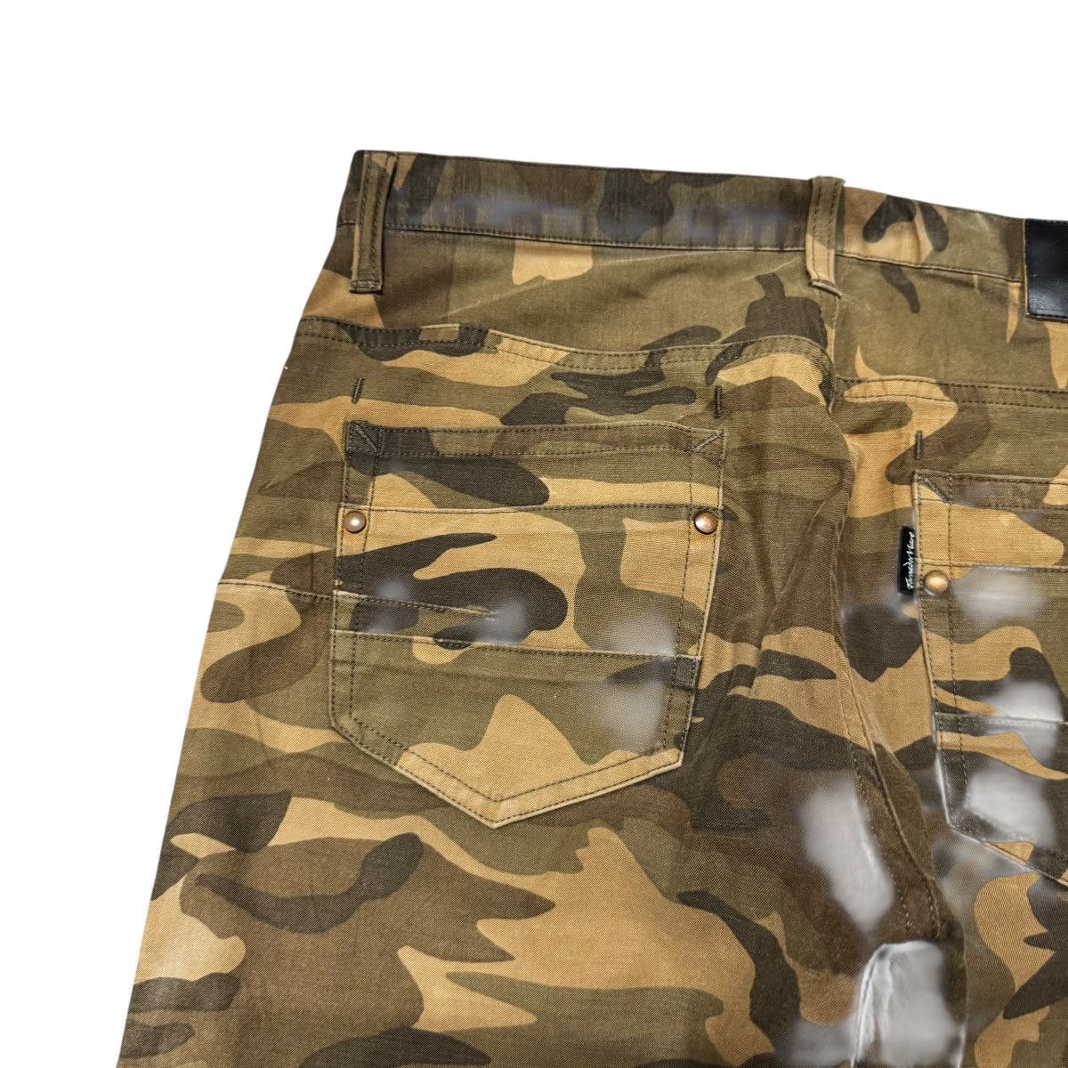 Tornado Mart Tornado Mart Military Camo Skinny Jeans Size US 30 / EU 46 - 10 Thumbnail