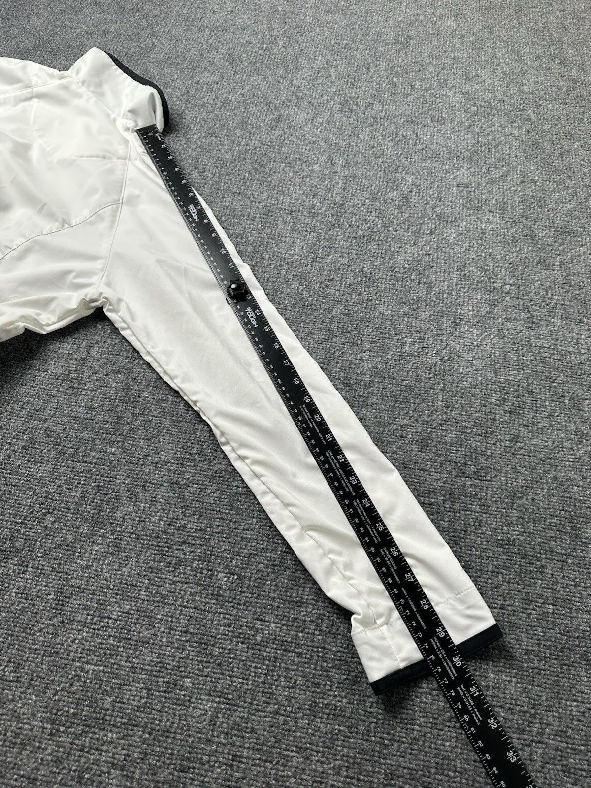 Nike Womens Jacket Nike Full Zip White Black Lightweight, Size L Size L / US 10 / IT 46 - 7 Thumbnail