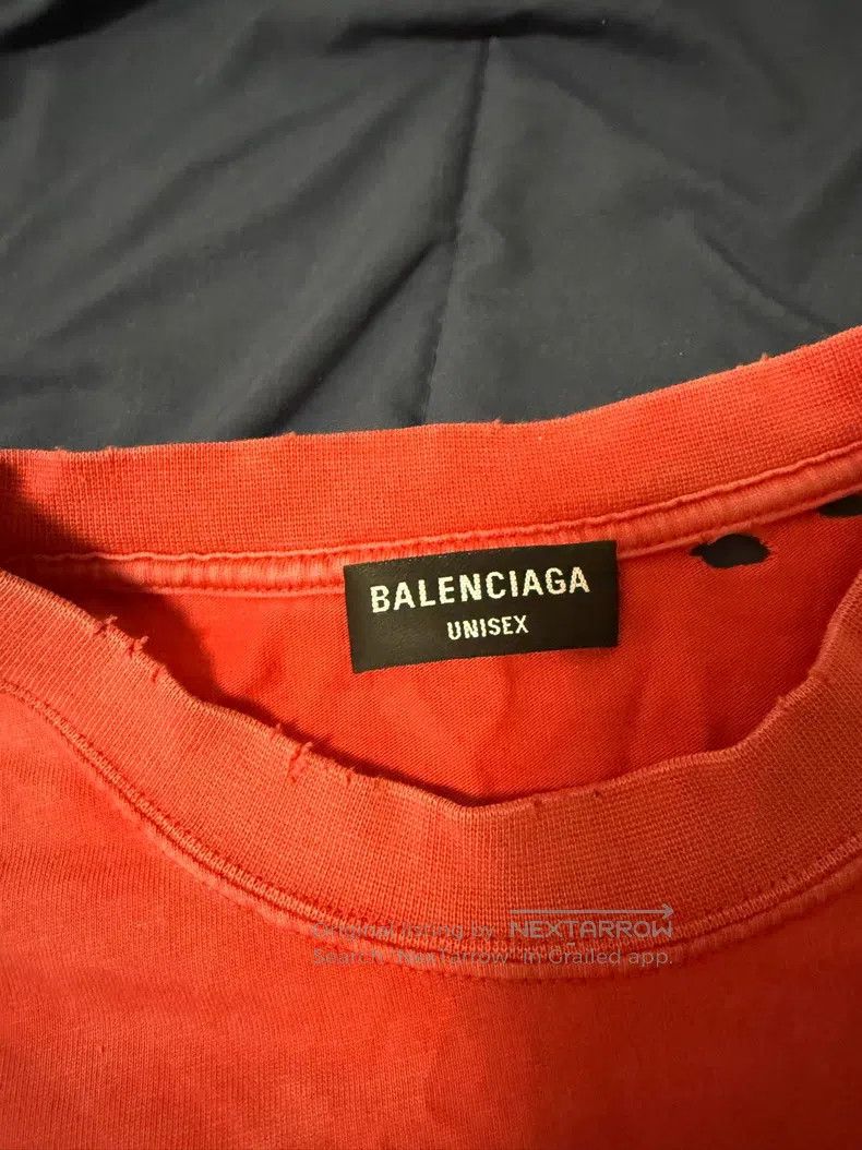 Balenciaga Balenciaga Washed Red Distressed T Size US L / EU 52-54 / 3 - 3 Thumbnail
