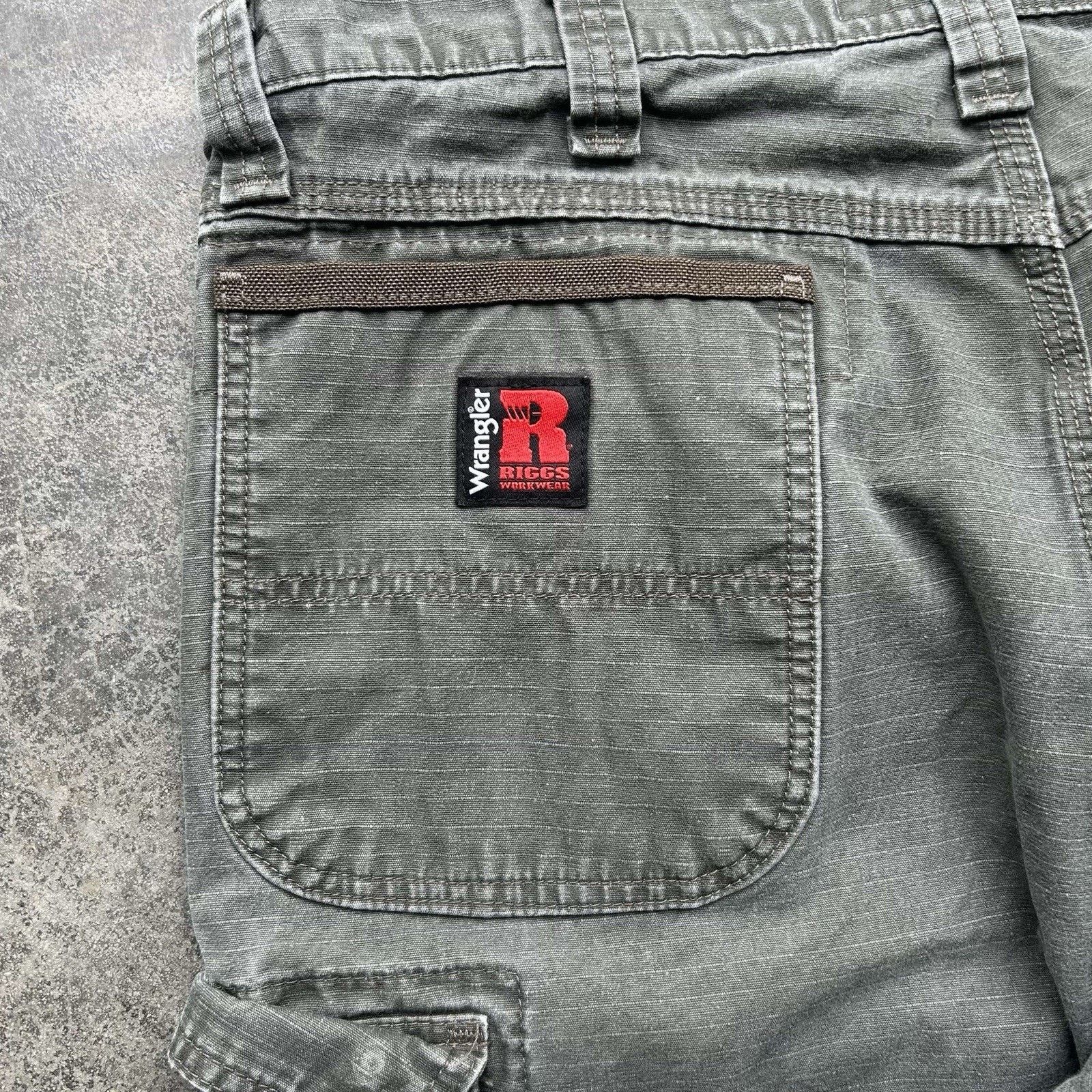 Wrangler Vintage Green Wrangler Riggs Double Knee Pants Men’s 36 X 34 Size US 36 / EU 52 - 2 Thumbnail