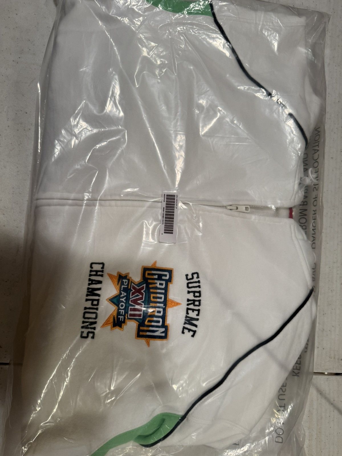 Supreme Supreme Playoffs Zip Up Hooded Sweatshirt Size US M / EU 48-50 / 2 - 4 Thumbnail