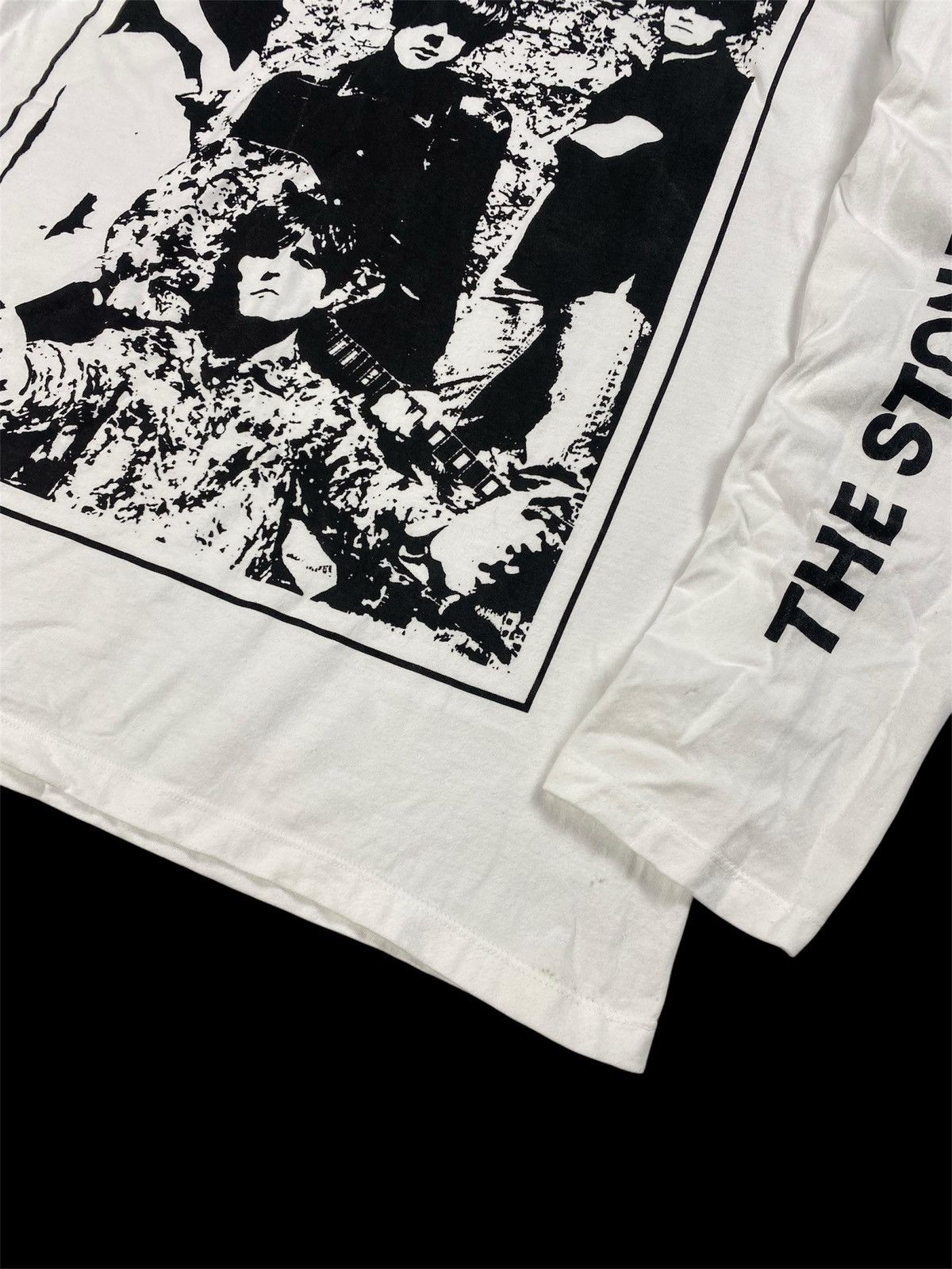 Band Tees The Stone Roses Long Sleeve T-Shirt Size US L / EU 52-54 / 3 - 8 Thumbnail