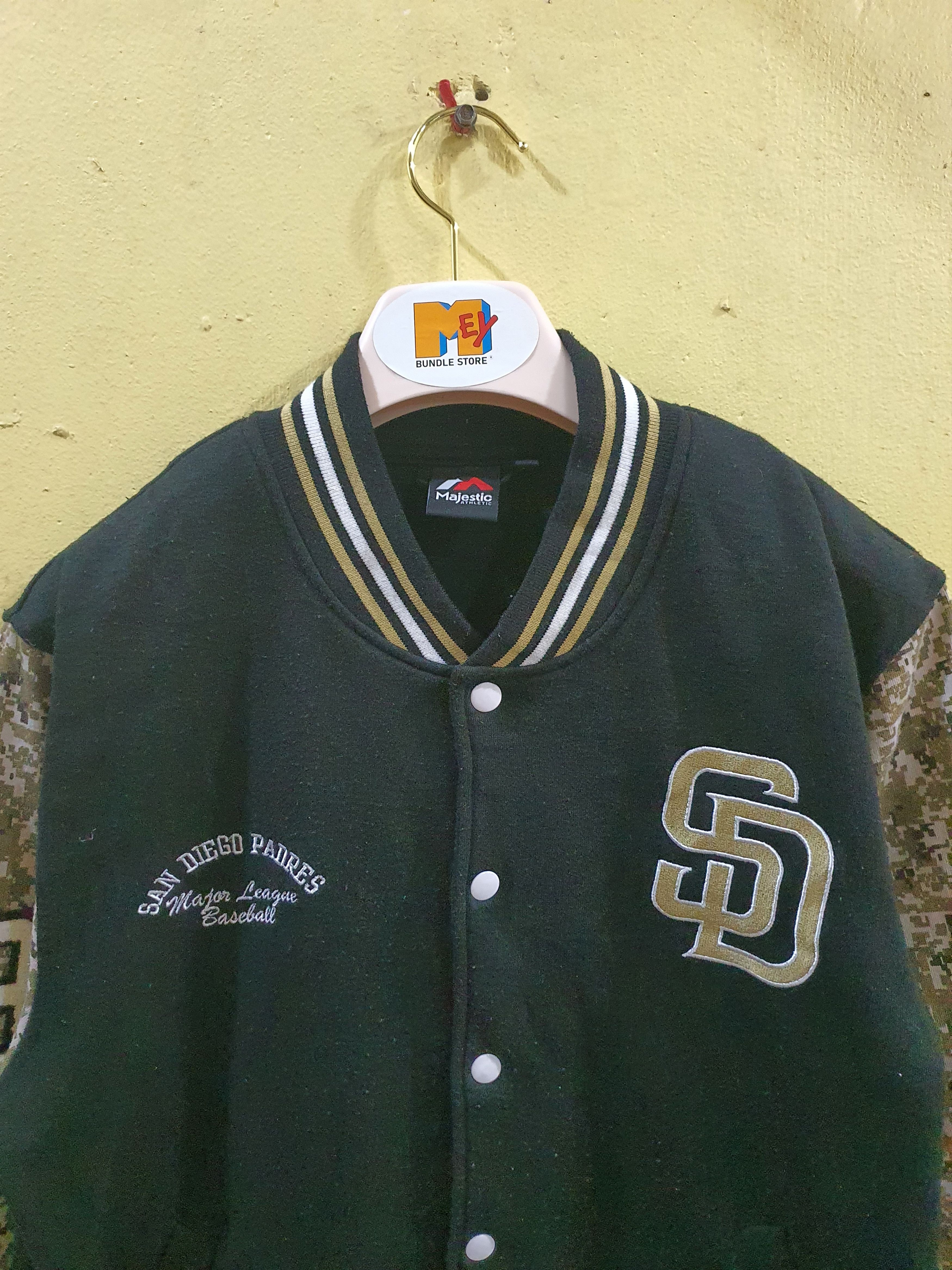 Majestic VIntage Majestic San Diego Padres varsity jacket Size US M / EU 48-50 / 2 - 3 Thumbnail