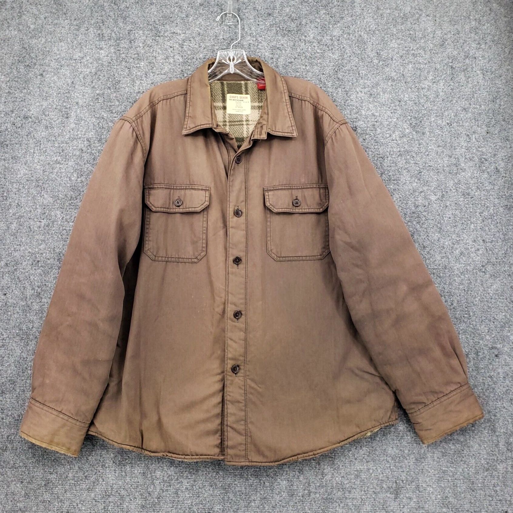 Men’s CHAPS quilted jacket shirt authentic /shacket Size L