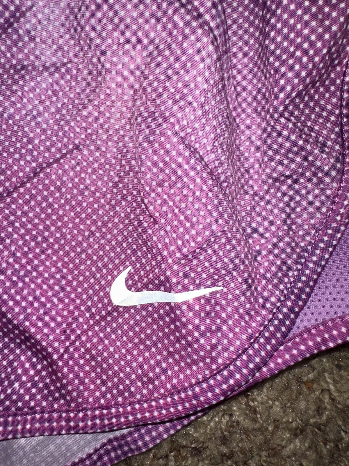 Nike Nike Women's Dri-Fit Modern Tempo Printed Running Shorts Size 26" / US 2 / IT 38 - 2 Thumbnail