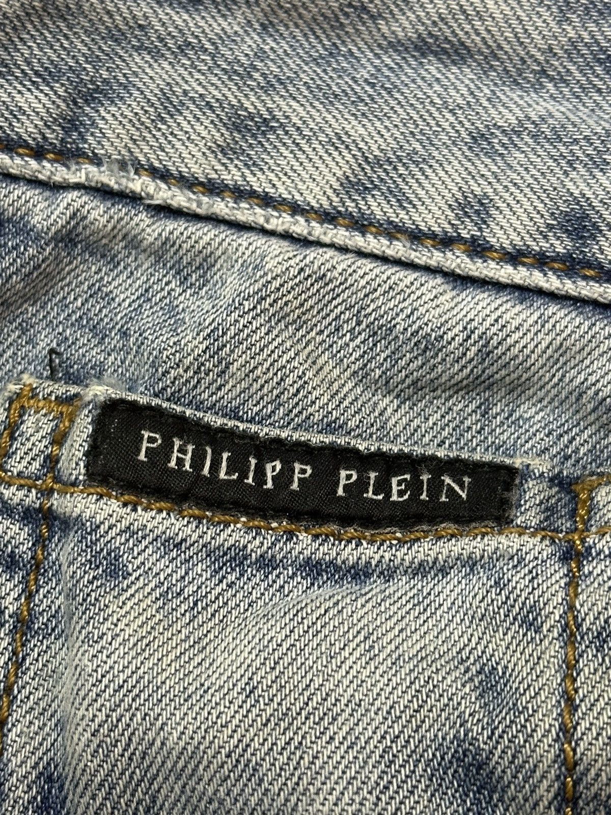 Philipp Plein Philipp Plein Blue Faded Wash Distress Style Jeans Size US 31 - 10 Thumbnail