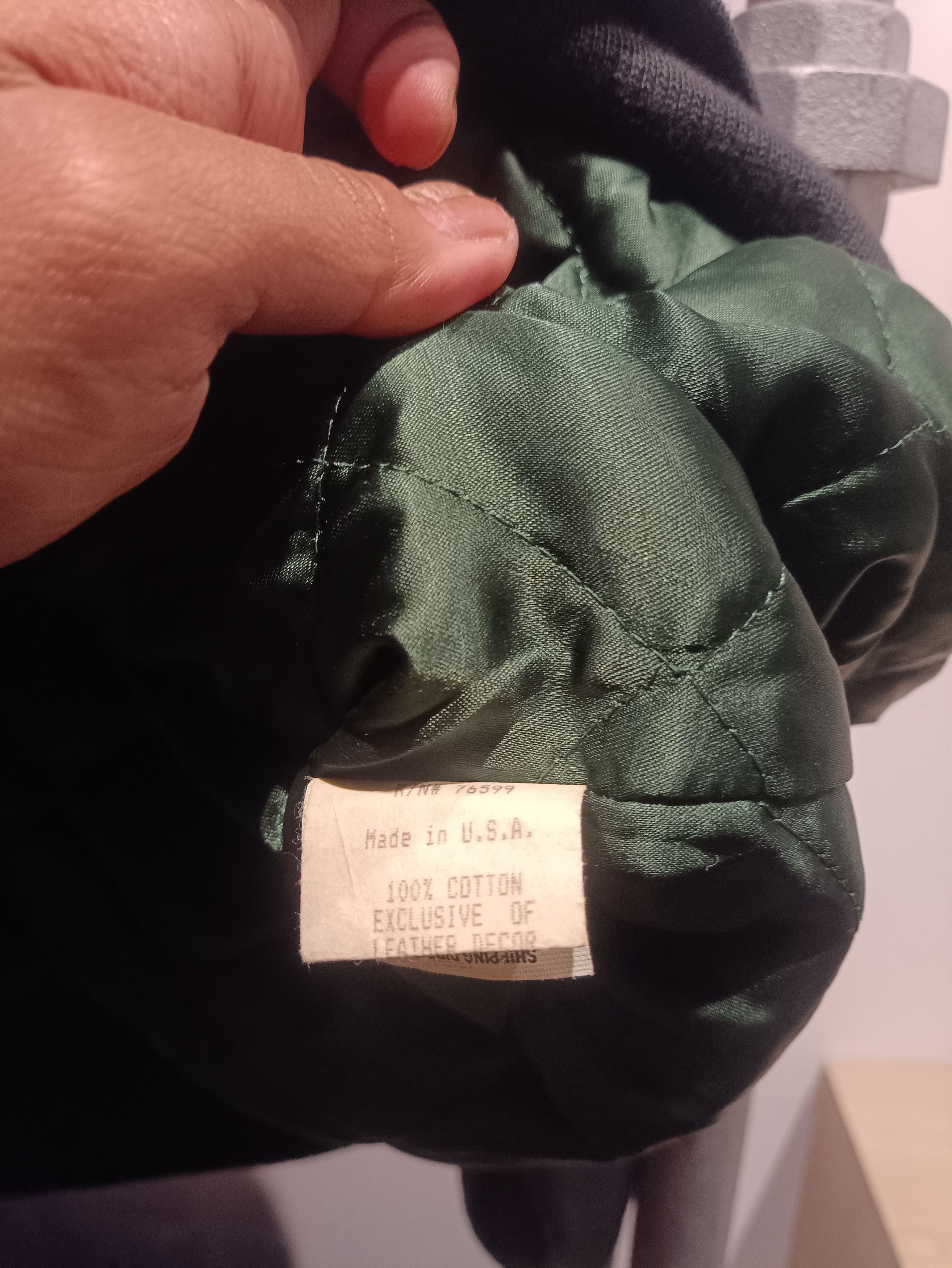 Nike × Vintage × Warner Bros vintage nike varsity Size US XL / EU 56 / 4 - 6 Thumbnail