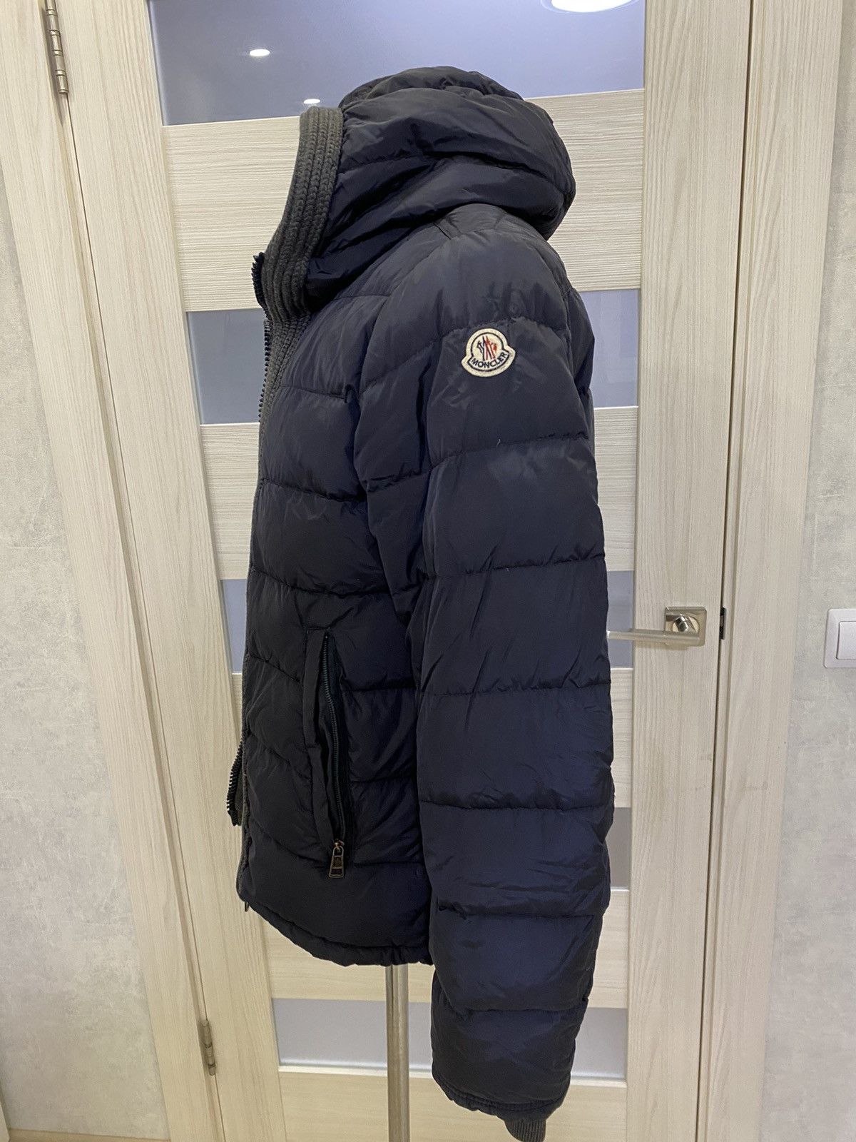 image of Moncler Canut Men Hooded Down Jacket in Navy (Size Small)