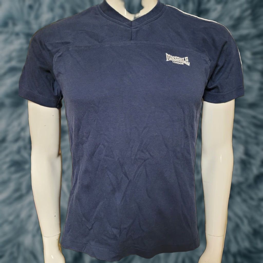 Lonsdale Womens Lonsdale London Sewn Logo T Shirt Size M Medium UK Boxing MMA NICE Short Sleeve V-Neck Cotton Blend Blue Womens T-Shirt Size M / US 6-8 / IT 42-44 - 1 Thumbnail