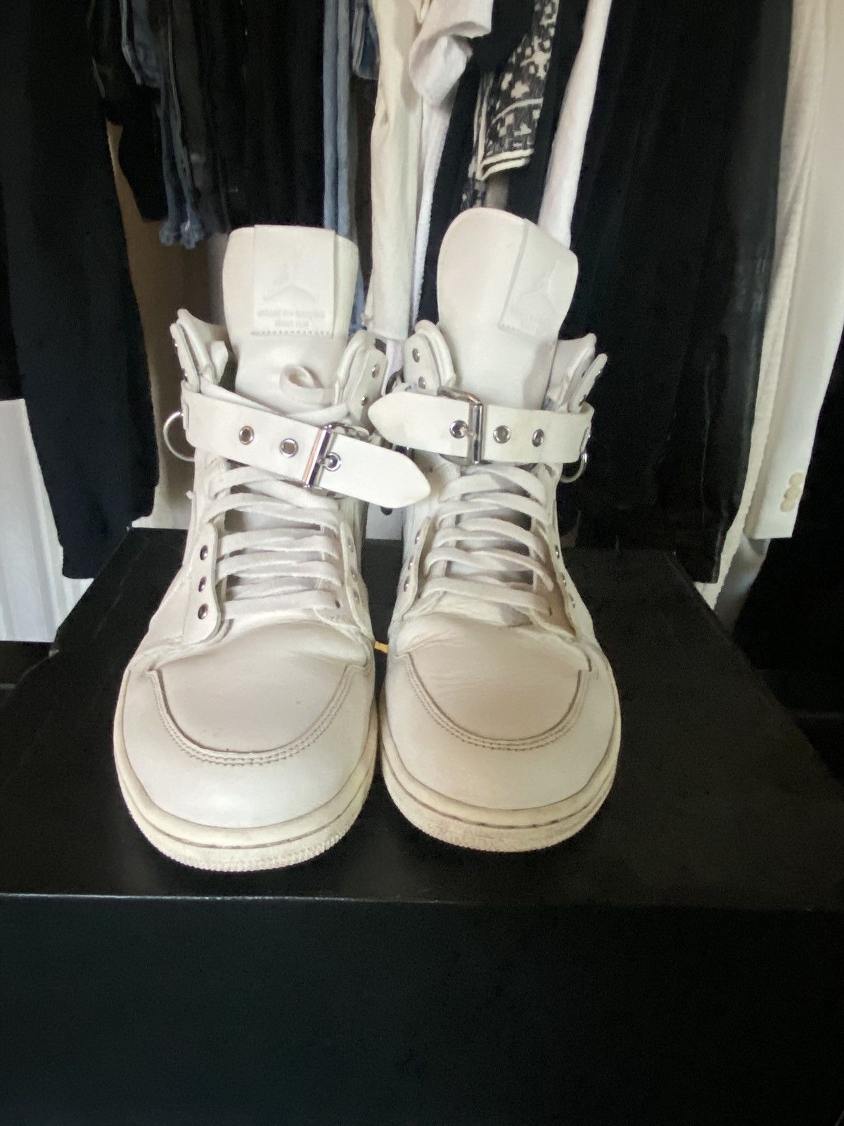 Comme des Garcons Comme Des Garçons - CDG Jordan 1s Size US 13 / EU 46 - 3 Thumbnail