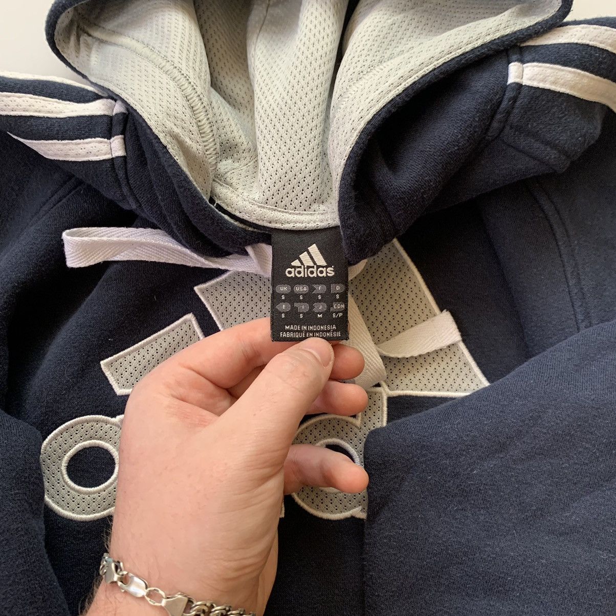 Other Vintage 90s Adidas Hoodie Big Central Embroidered Logo Y2K Size US S / EU 44-46 / 1 - 10 Thumbnail