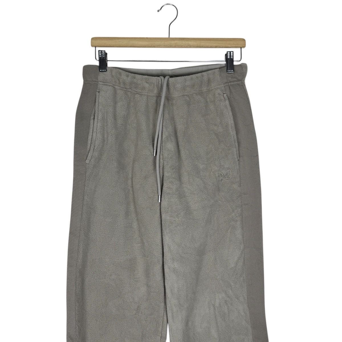Needles × Uniqlo 🌟NEEDLES X UNIQLO FLEEFE JOGGER PANT Size US 30 / EU 46 - 3 Thumbnail