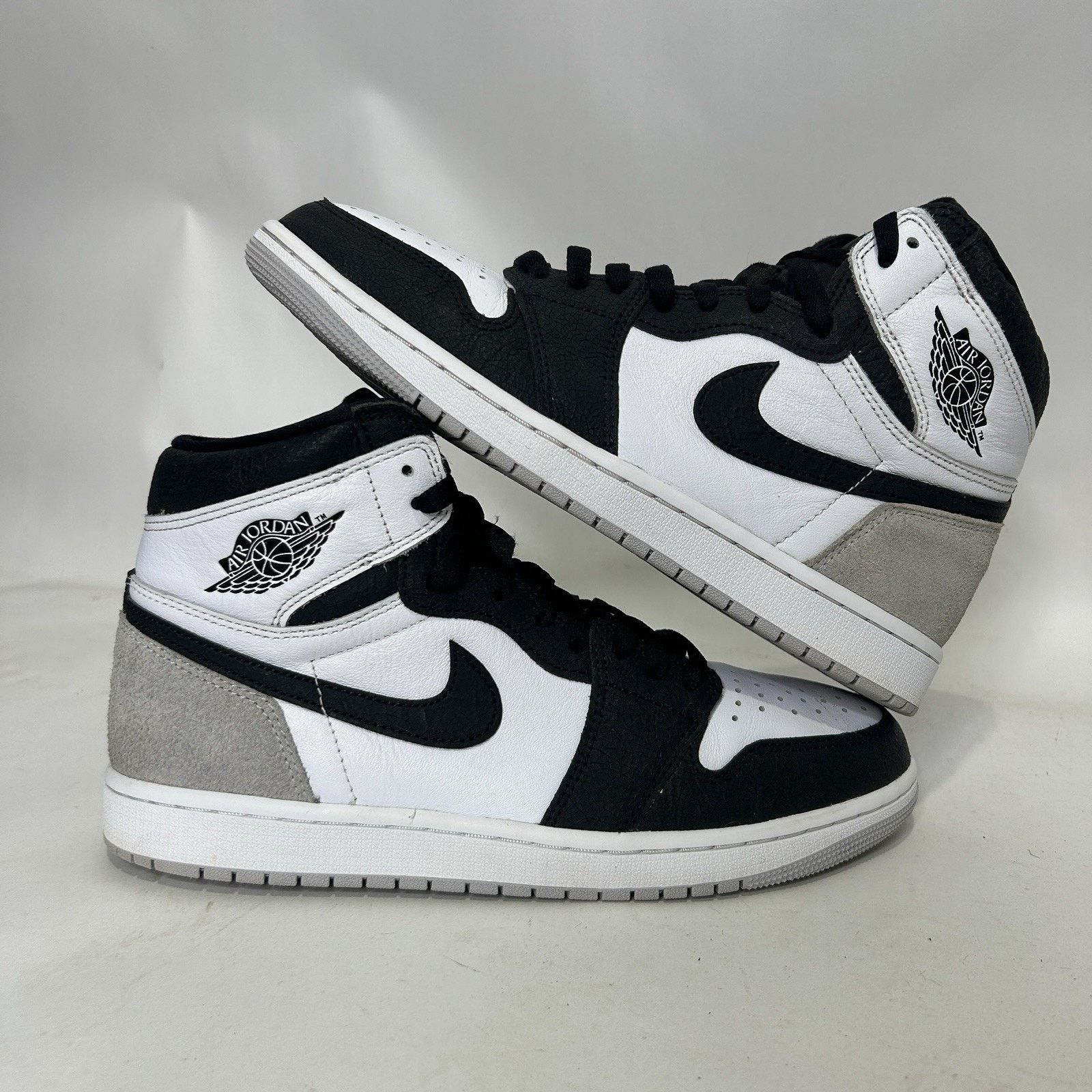 Nike Nike Air Jordan 1 Retro High OG “Stage Haze” 555088-108 Size US 10 / EU 43 - 1 Thumbnail
