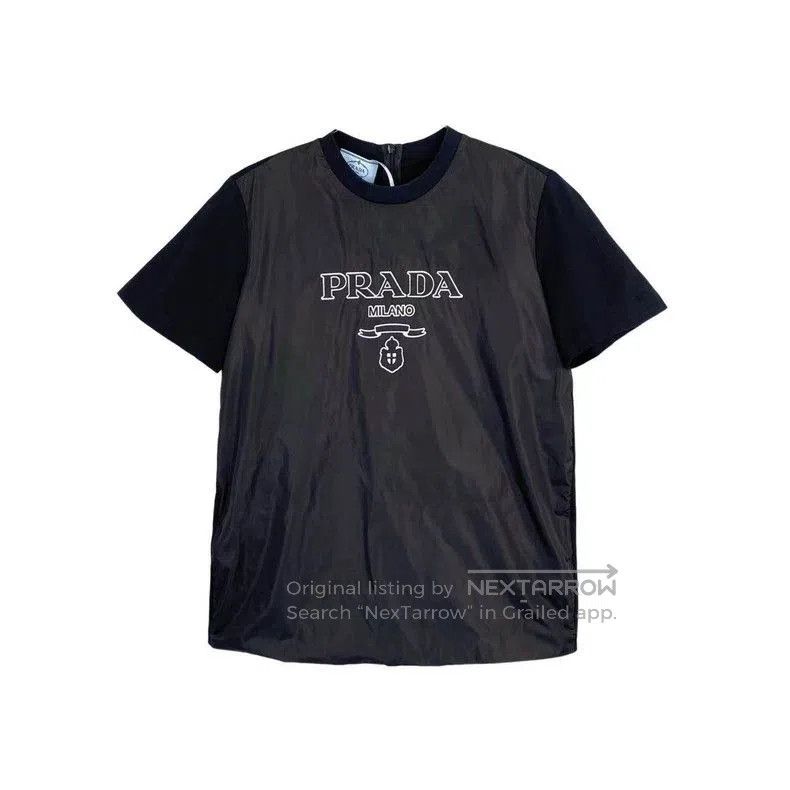 Prada Prada 23SS Logo Patch Short Sleeve Tee. Size US XS / EU 42 / 0 - 1 Thumbnail